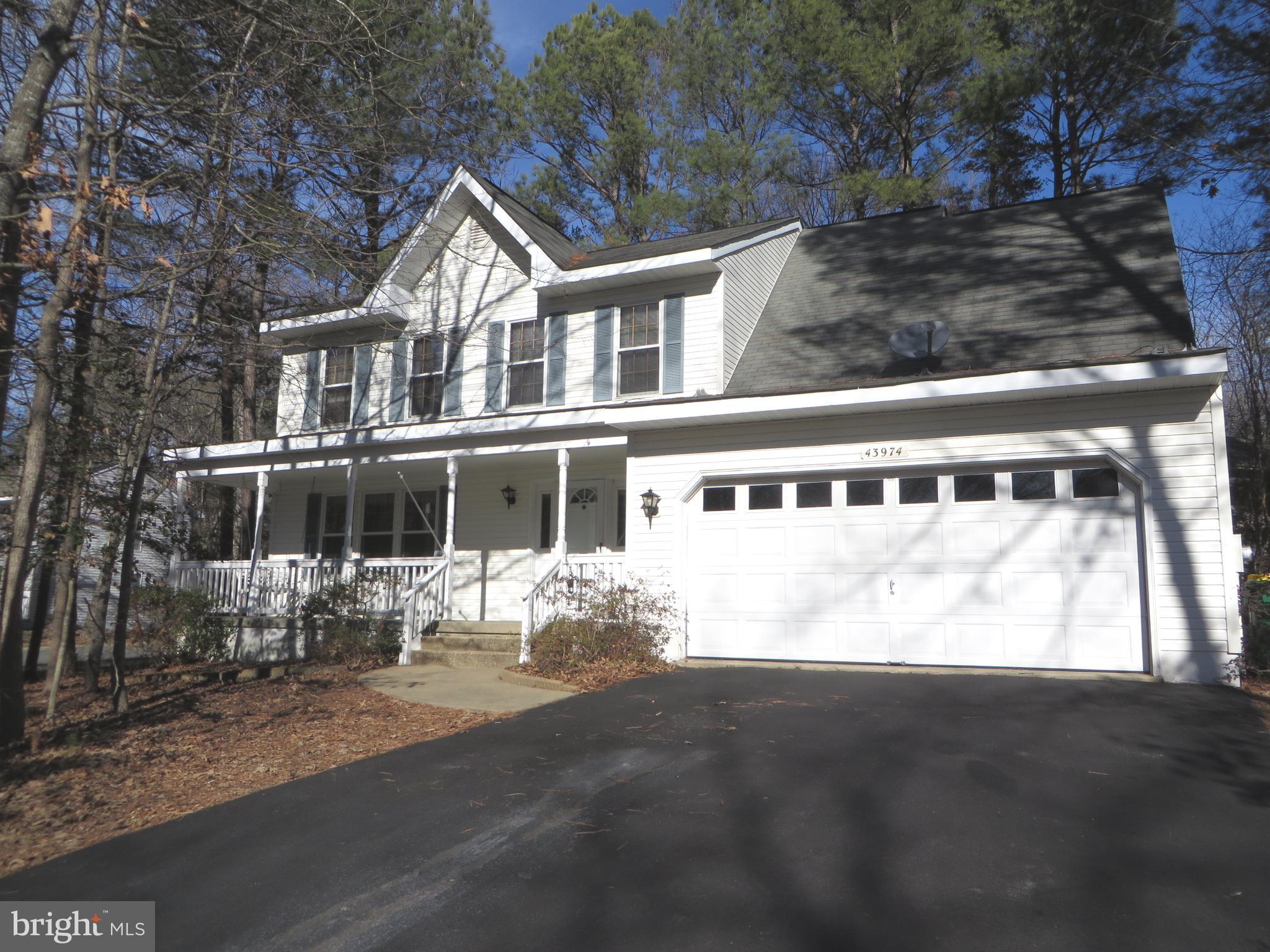 SYCAMORE HOLLOW OF WLDWD - Residential Lease