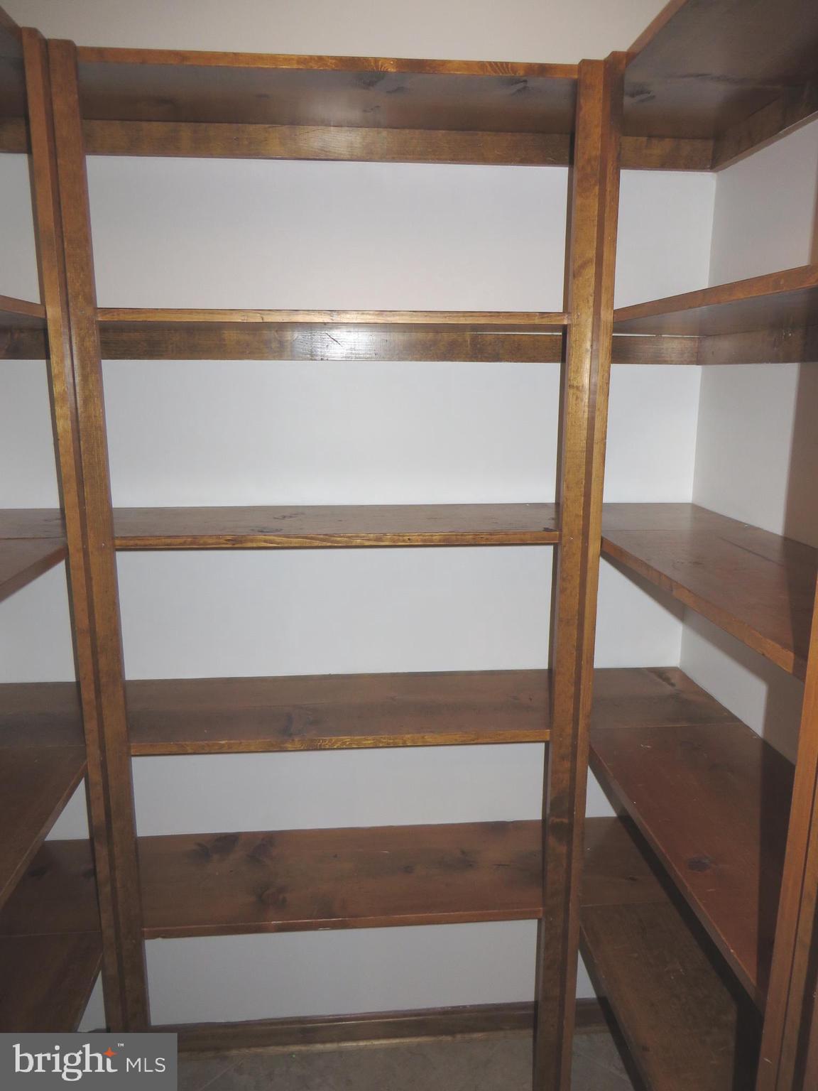 SYCAMORE HOLLOW OF WLDWD - Residential Lease