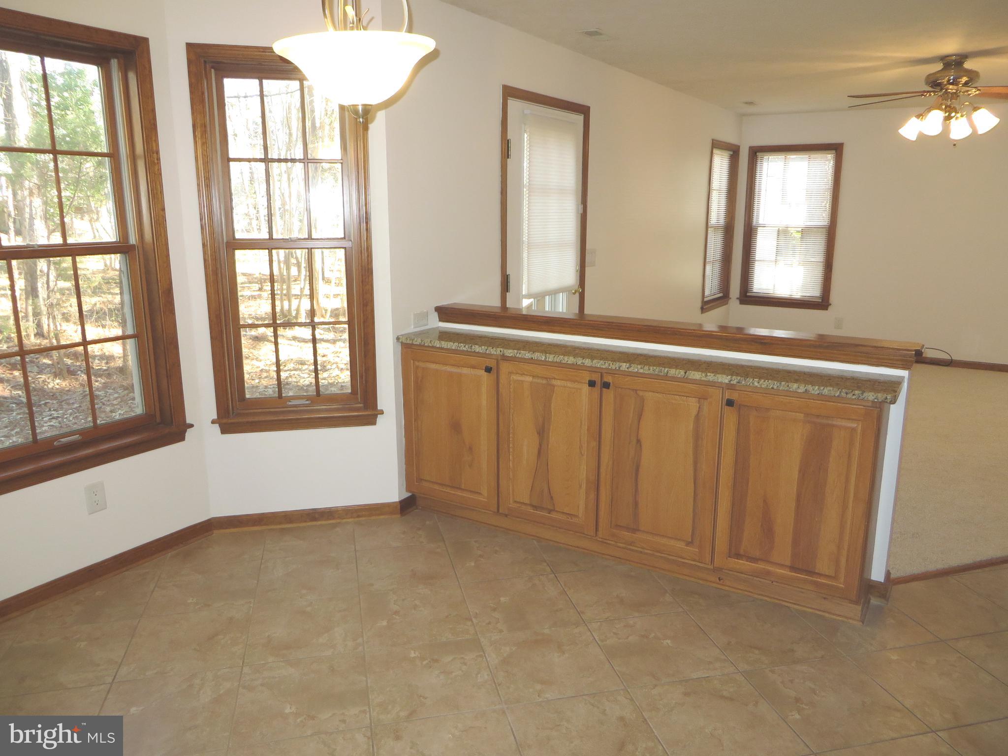 SYCAMORE HOLLOW OF WLDWD - Residential Lease