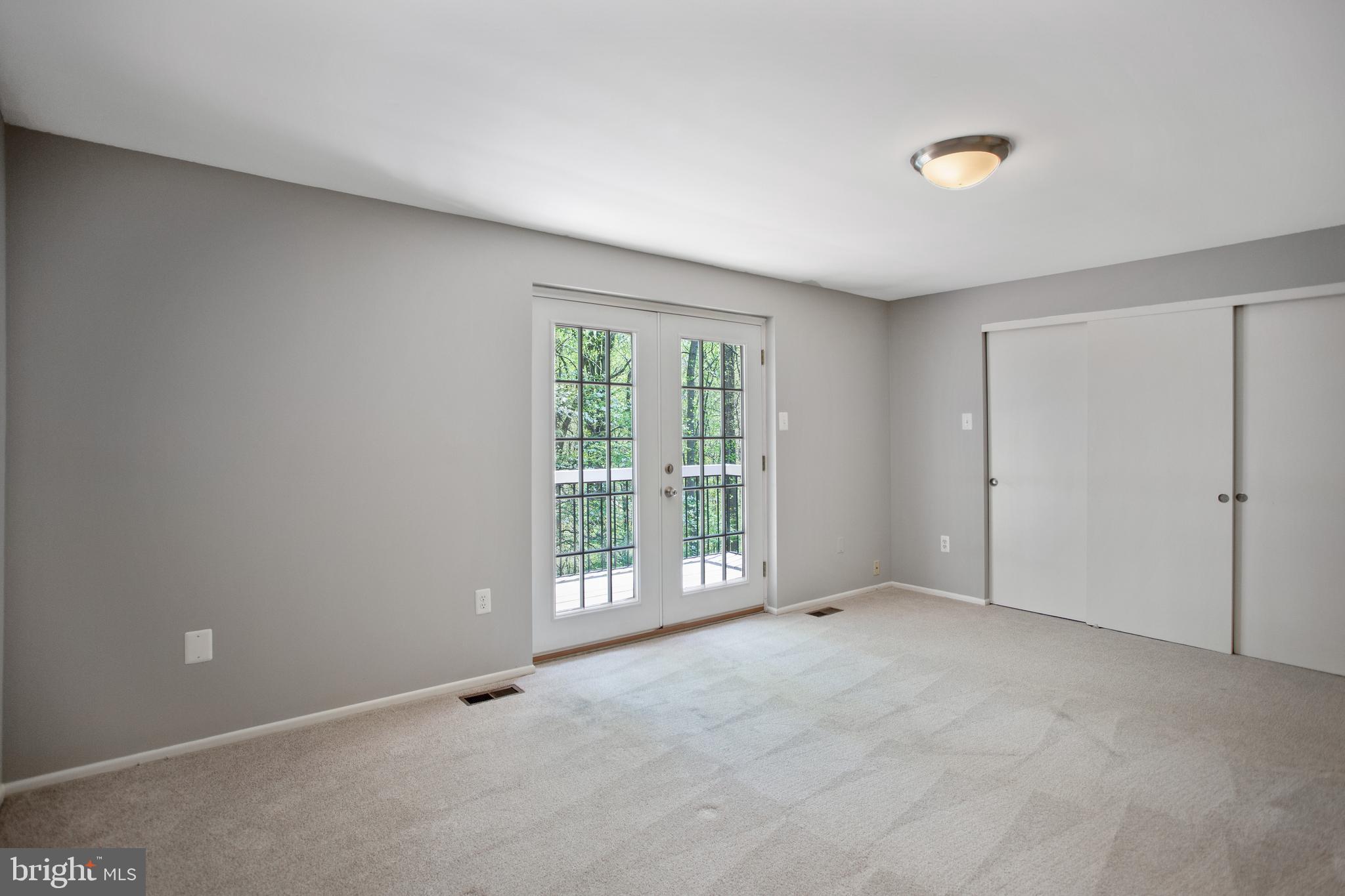 VILLAGE OF HICKORY RIDGE - Residential