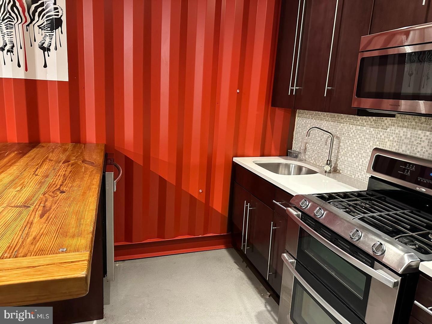 NORTHERN LIBERTIES - Residential Lease