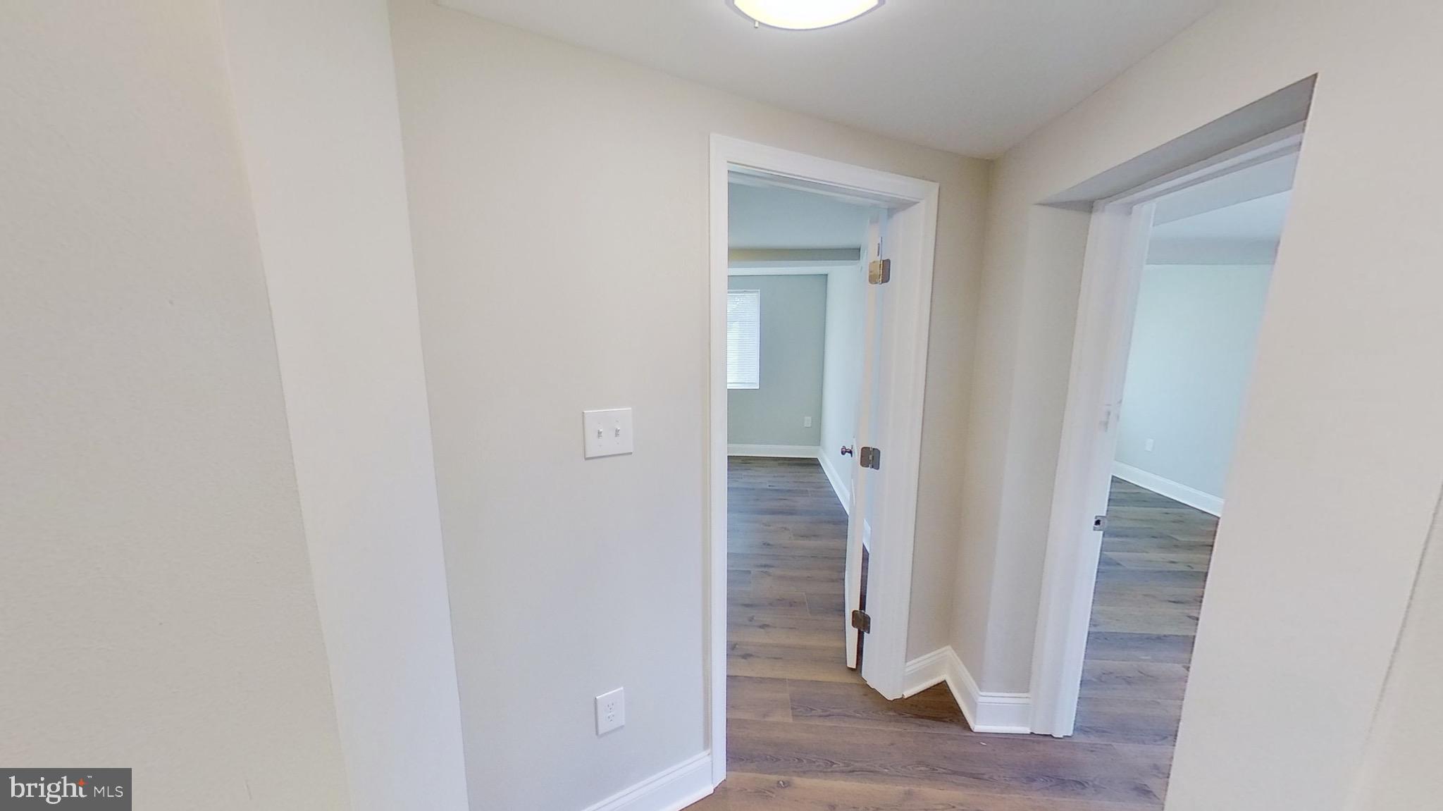 DOLFIELD - Residential Lease