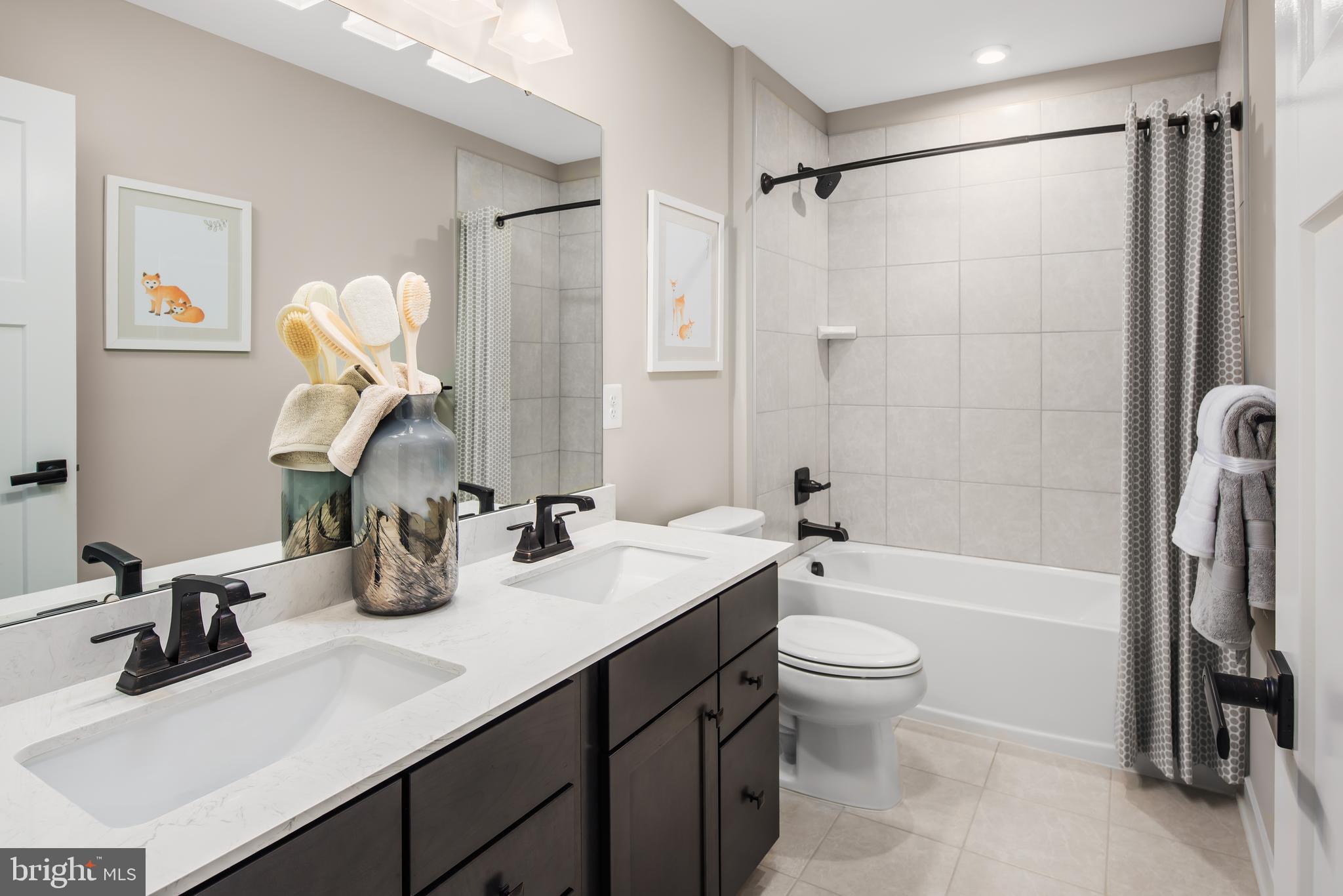 THE LAKES AT MARTINSBURG - Residential