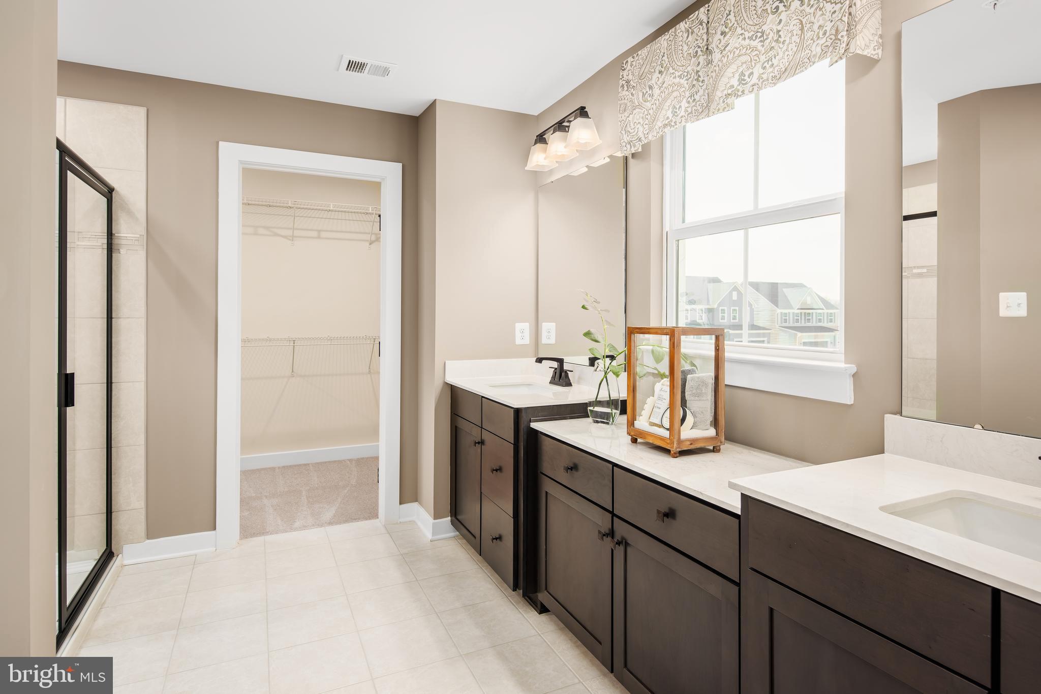 THE LAKES AT MARTINSBURG - Residential