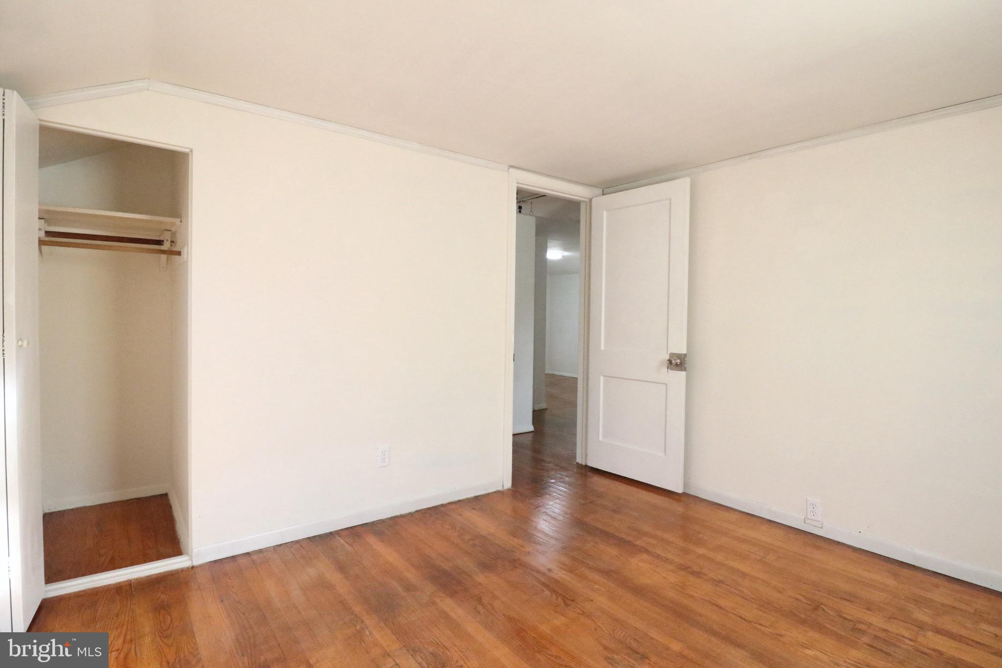 ROCKVILLE - Residential Lease