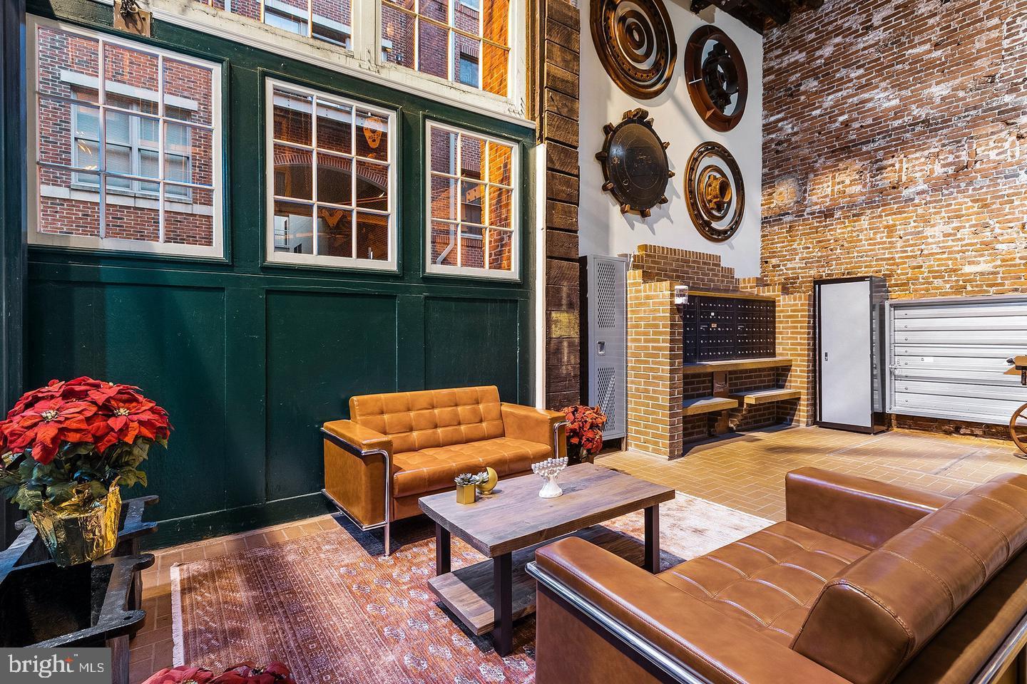 OLD CITY - Residential
