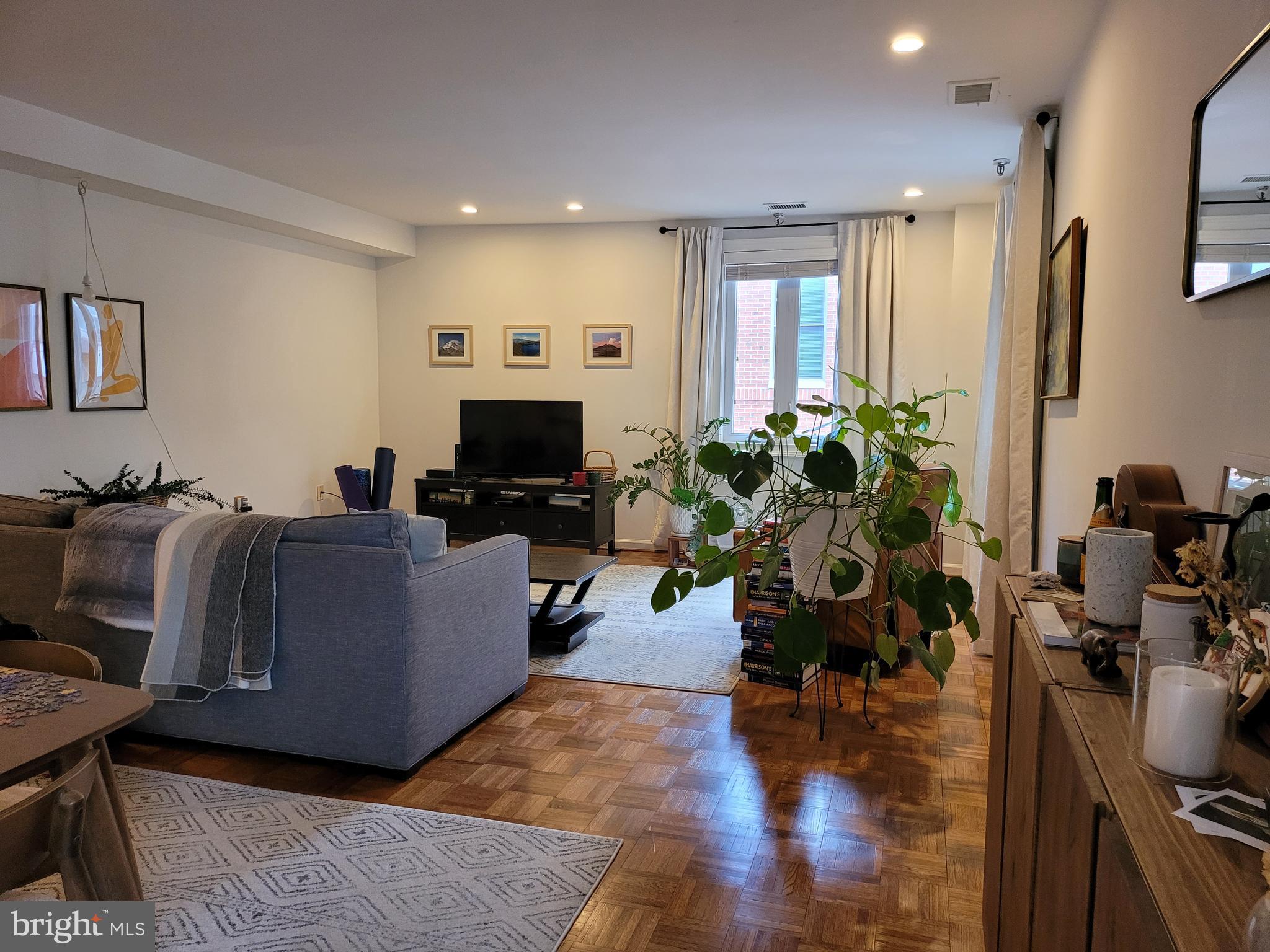 OLD CITY - Residential