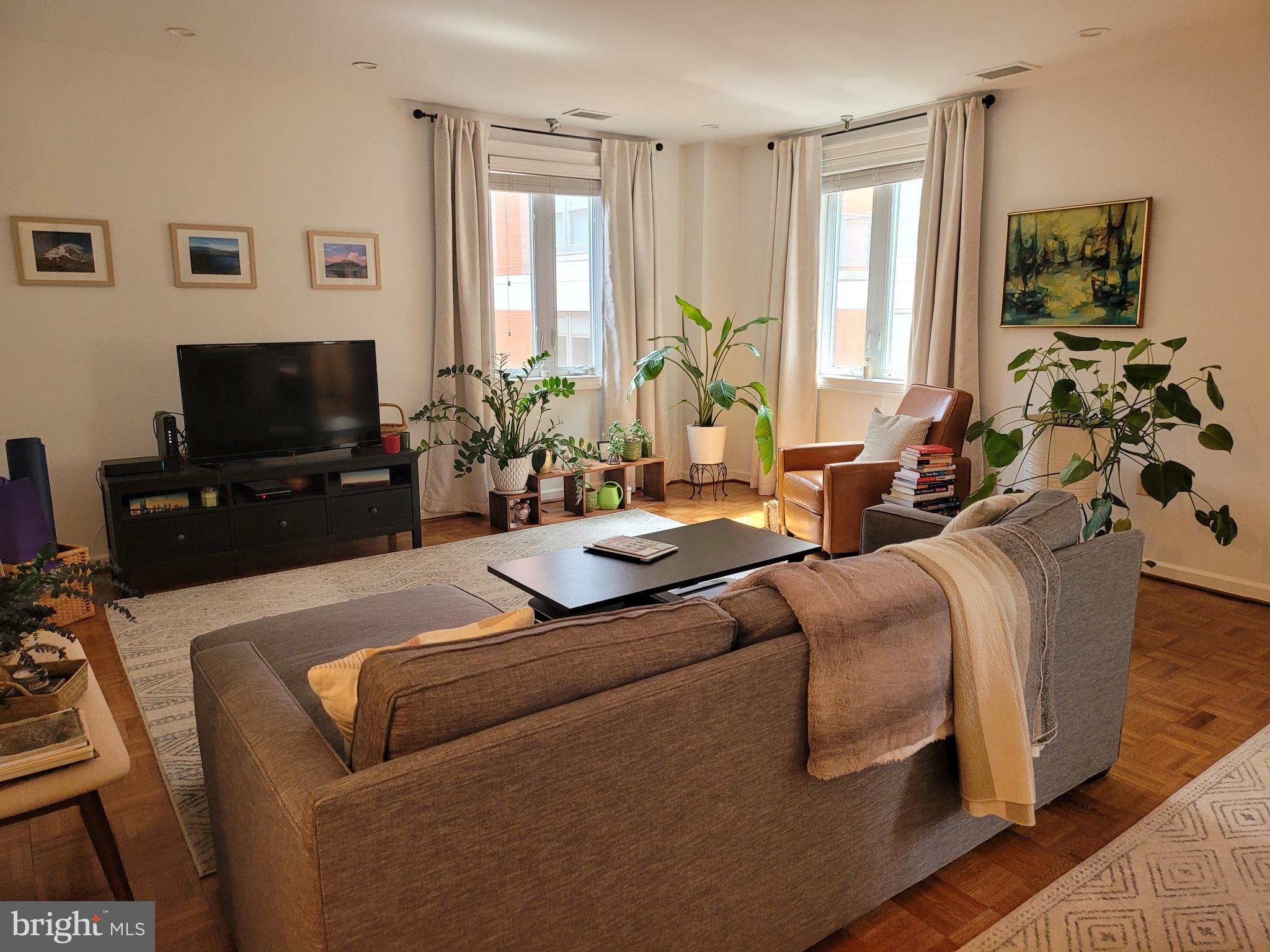 OLD CITY - Residential
