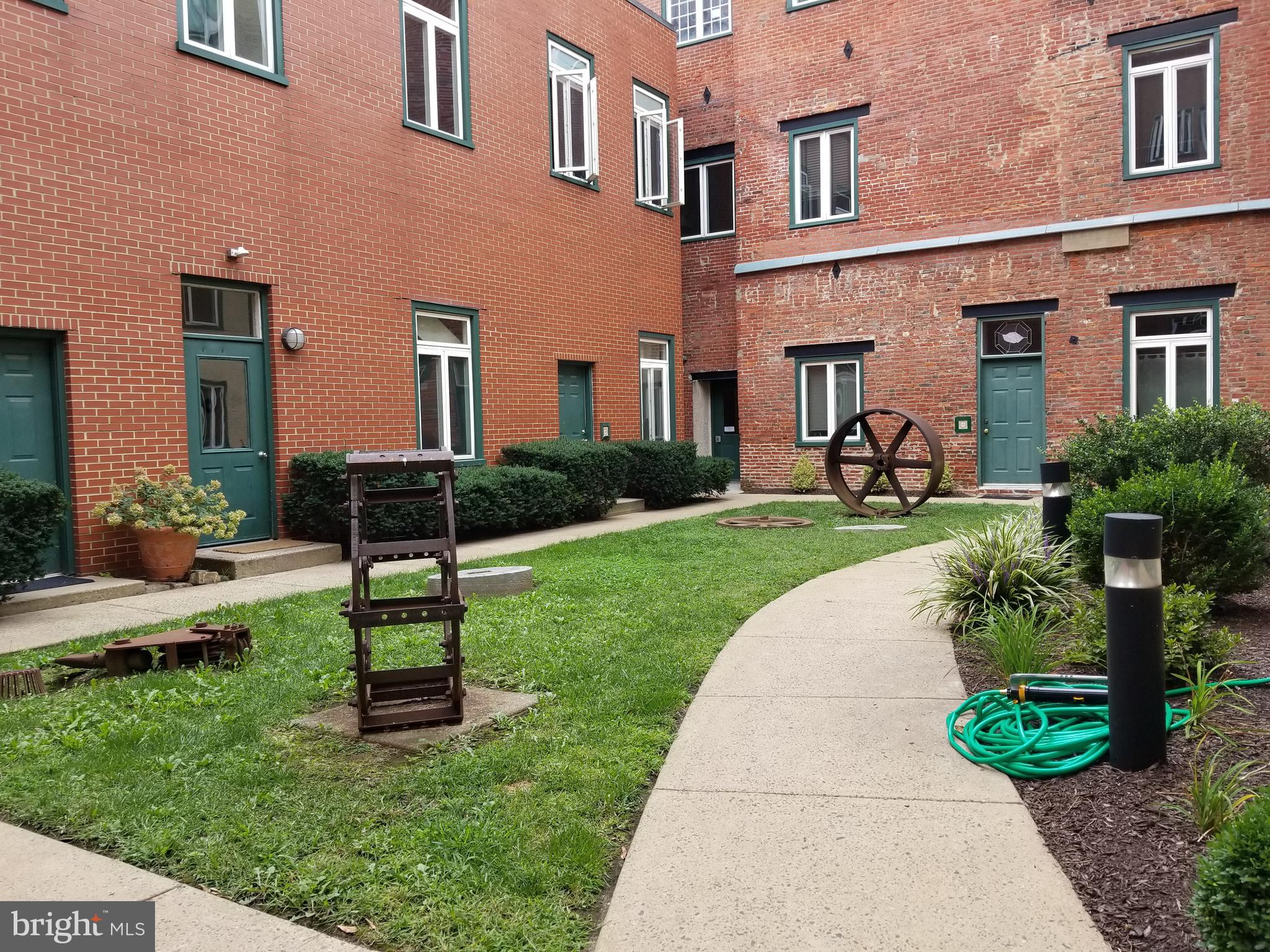 OLD CITY - Residential