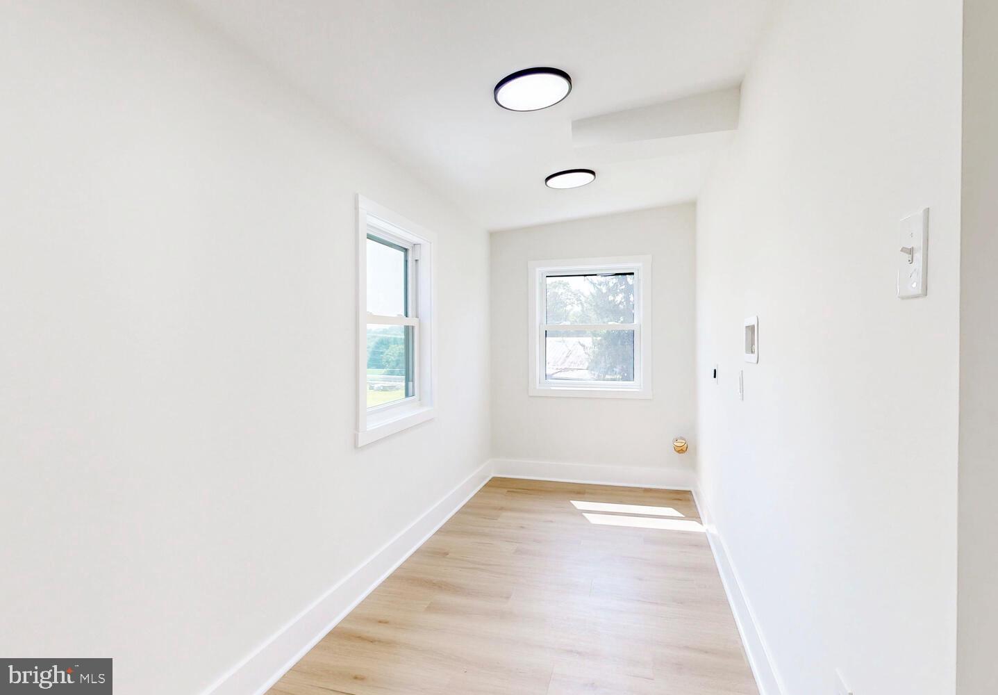 HAMPSTEAD - Residential