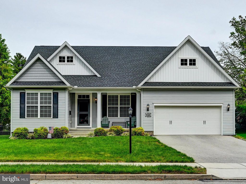 Photo of 248 Deguy Avenue, HANOVER, PA 17331 (MLS # PAYK2090138)