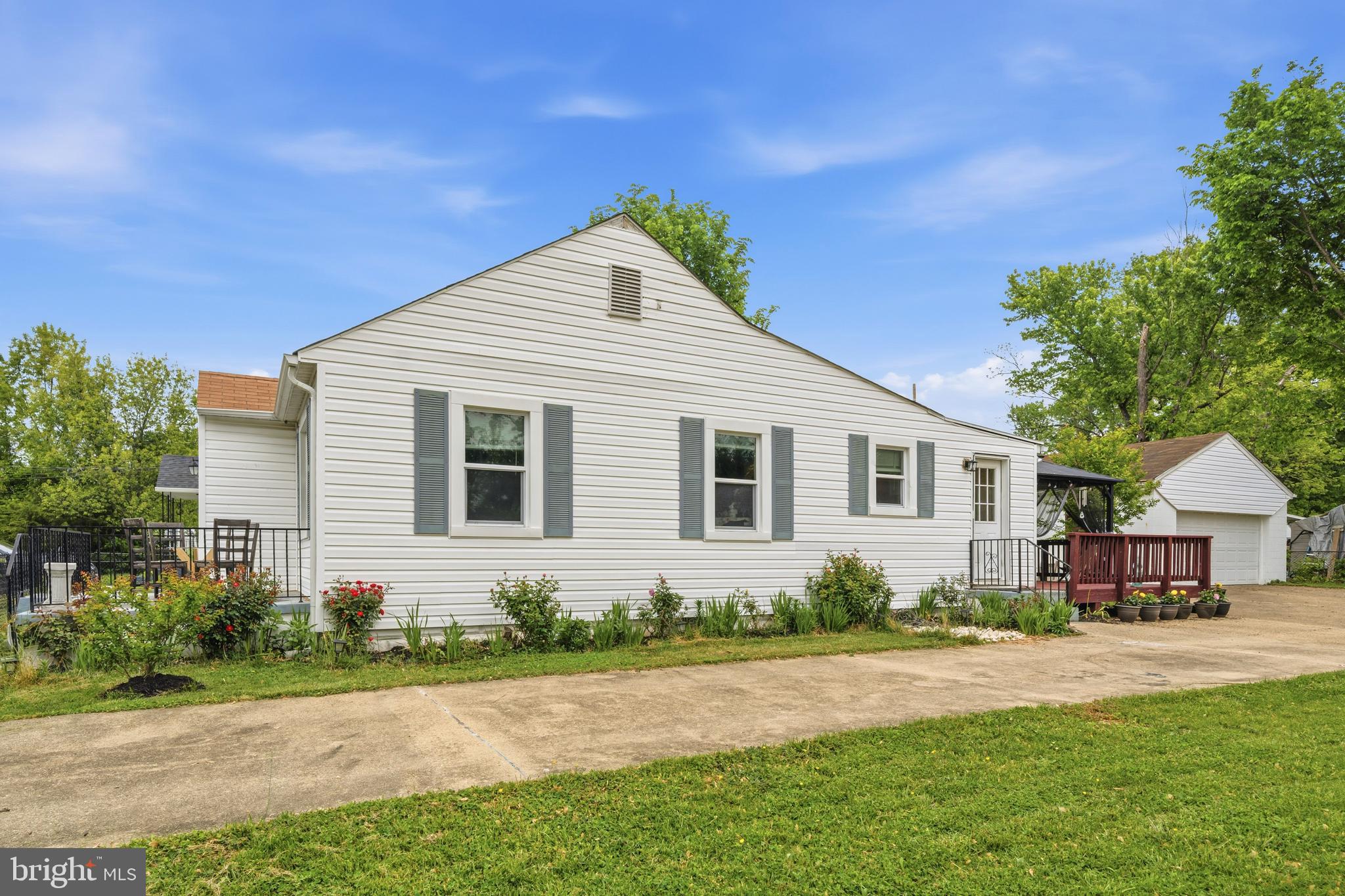 PHELPS ADDN TO FORESTVIL - Residential