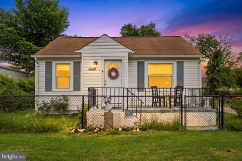 Photo of 2806 Ocala Avenue, DISTRICT HEIGHTS, MD 20747 (MLS # MDPG2200442)