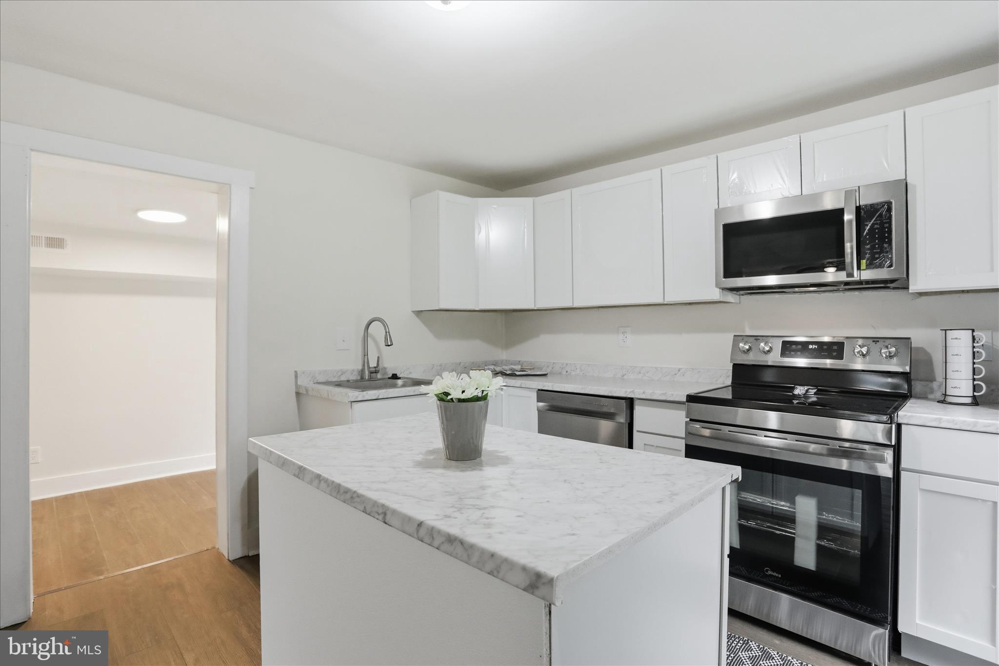 ARDEN DISTRICT - Residential