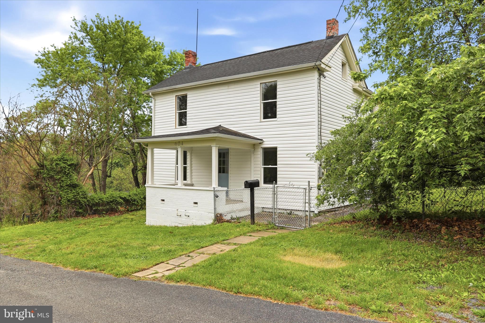 ARDEN DISTRICT - Residential