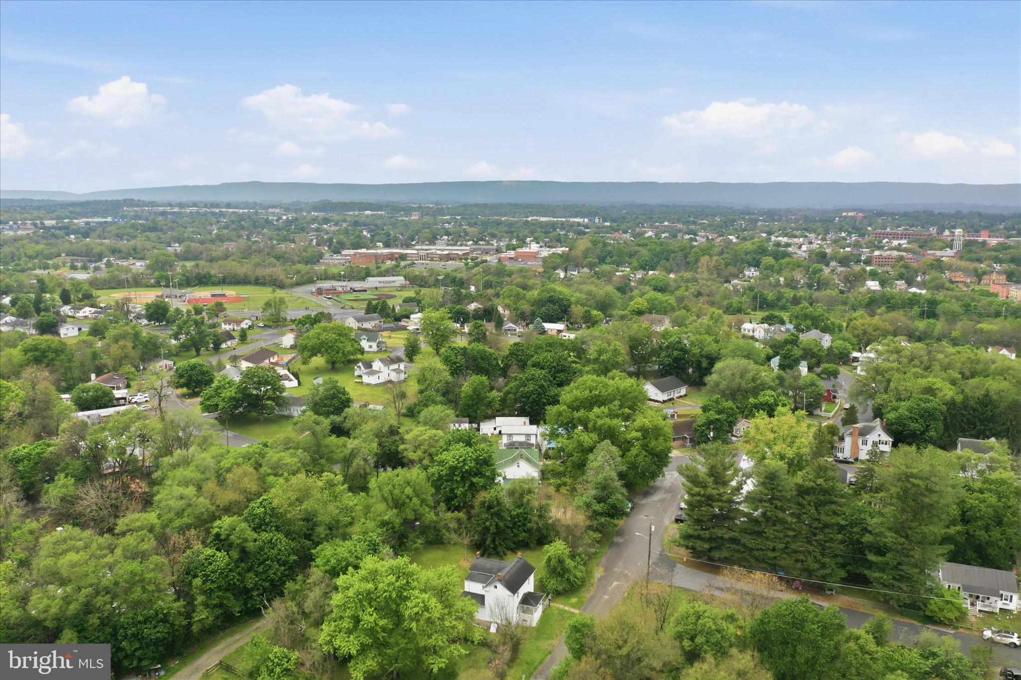 ARDEN DISTRICT - Residential