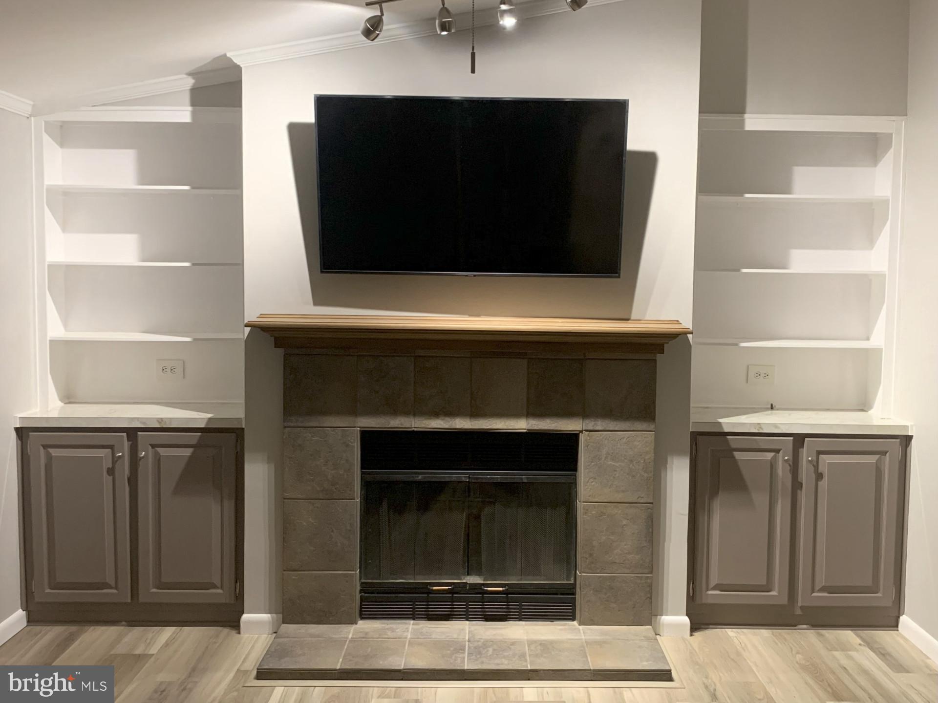 MYSTIC HARBOUR - Residential