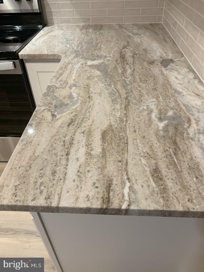 MYSTIC HARBOUR - Residential