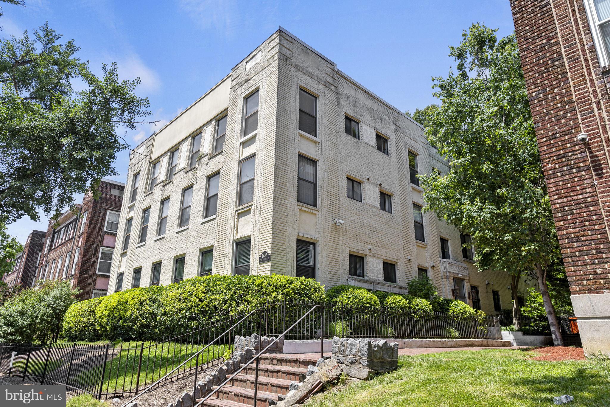 1437 SPRING ROAD NW 21