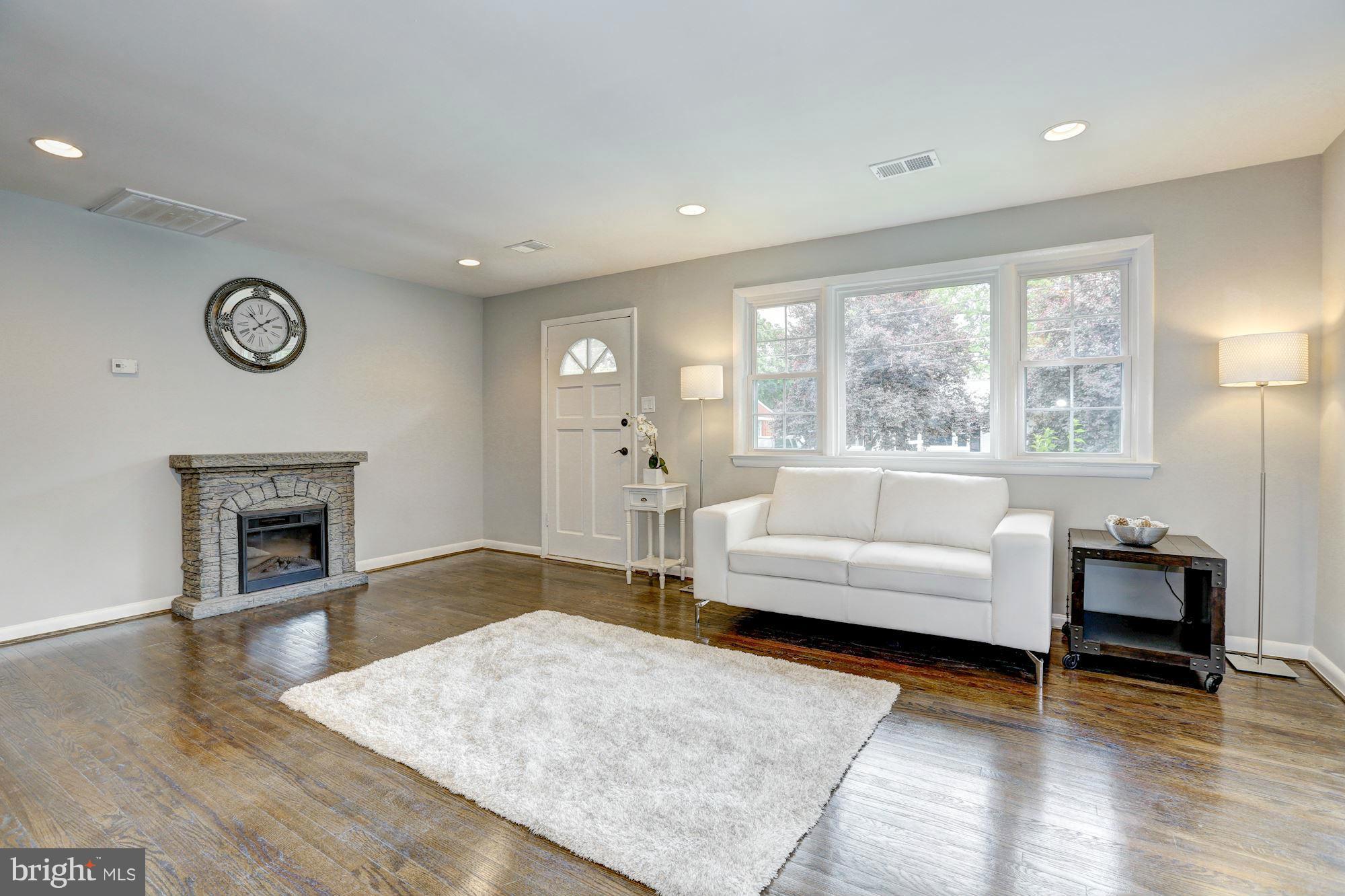 WOODLAND VILLAGE IND HEA - Residential