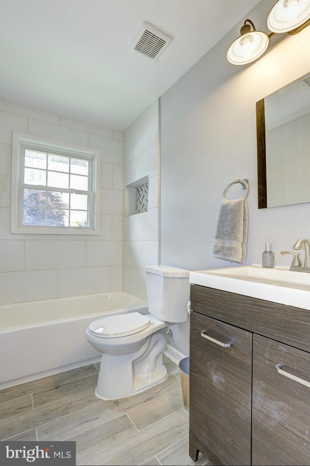 WOODLAND VILLAGE IND HEA - Residential