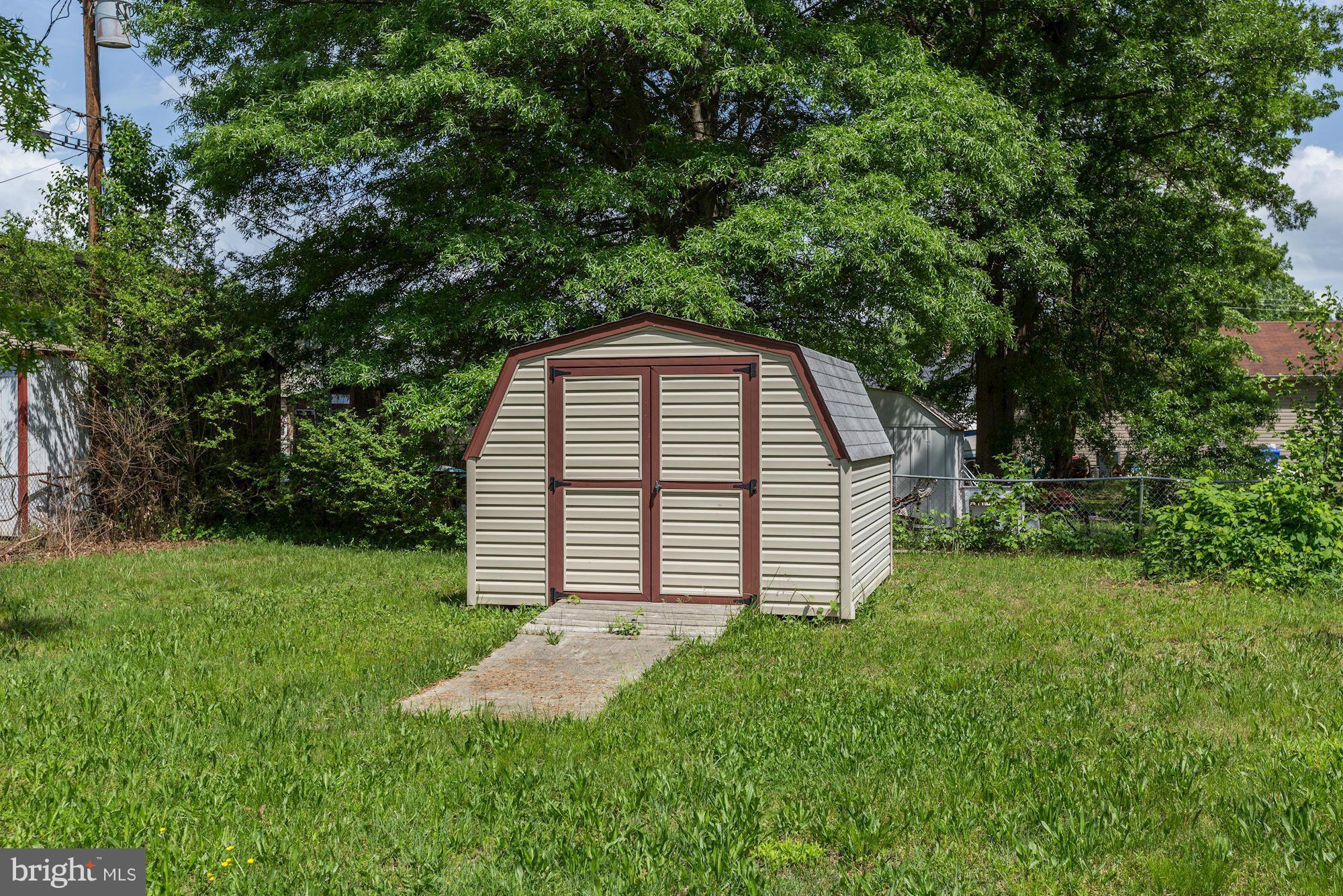 WOODLAND VILLAGE IND HEA - Residential