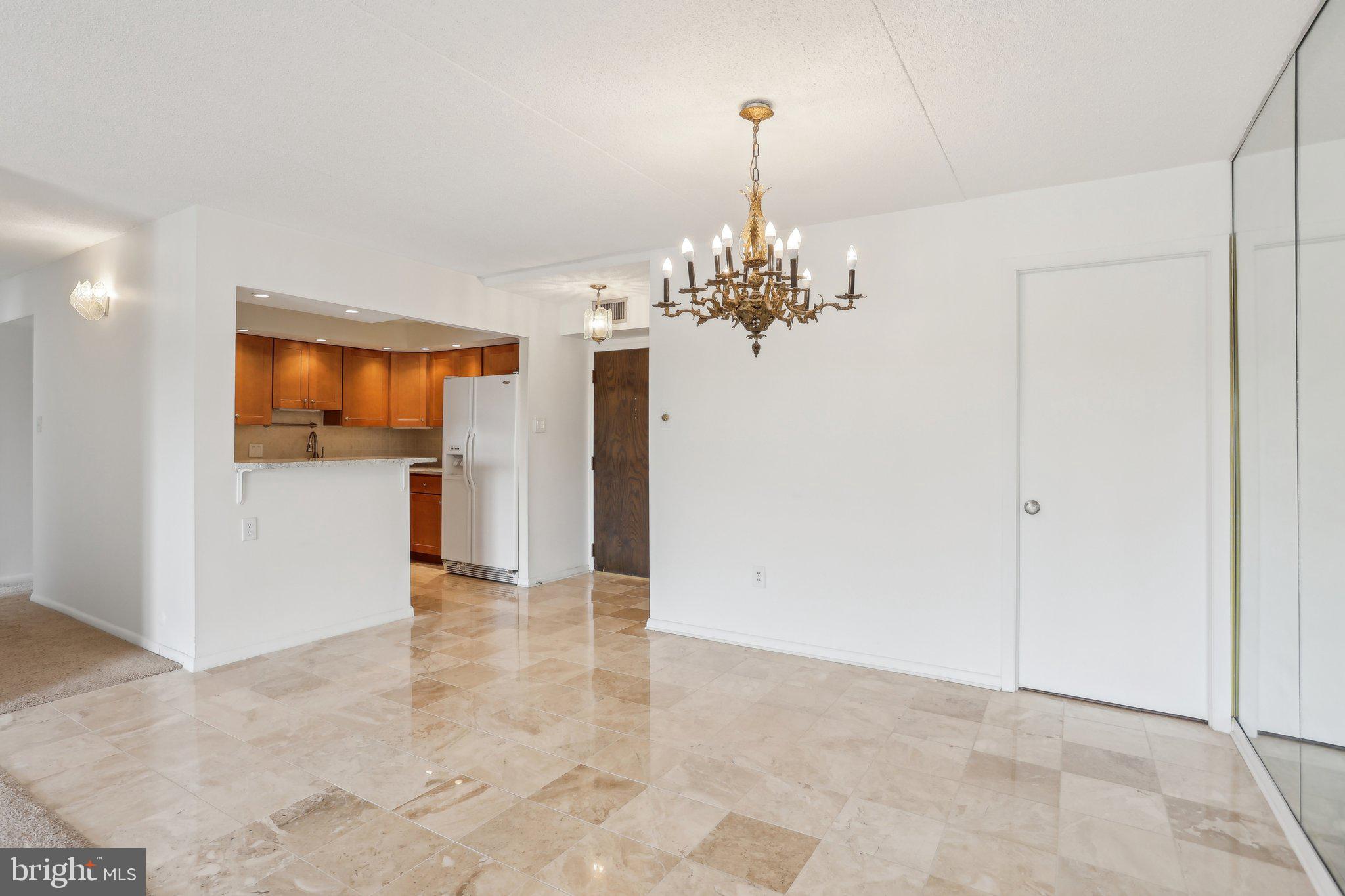 VALLEY FORGE TOWER - Residential