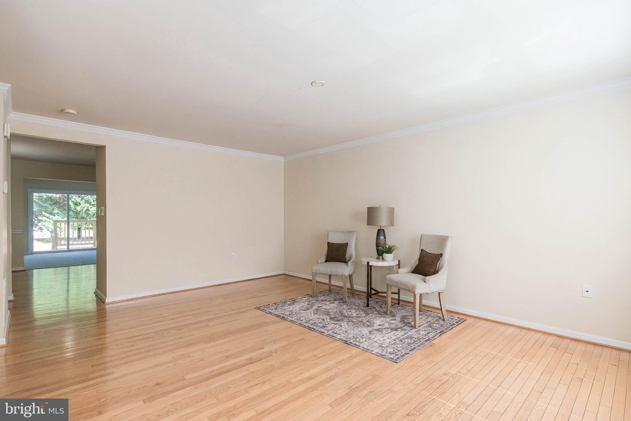 COUNTY GREEN - Residential