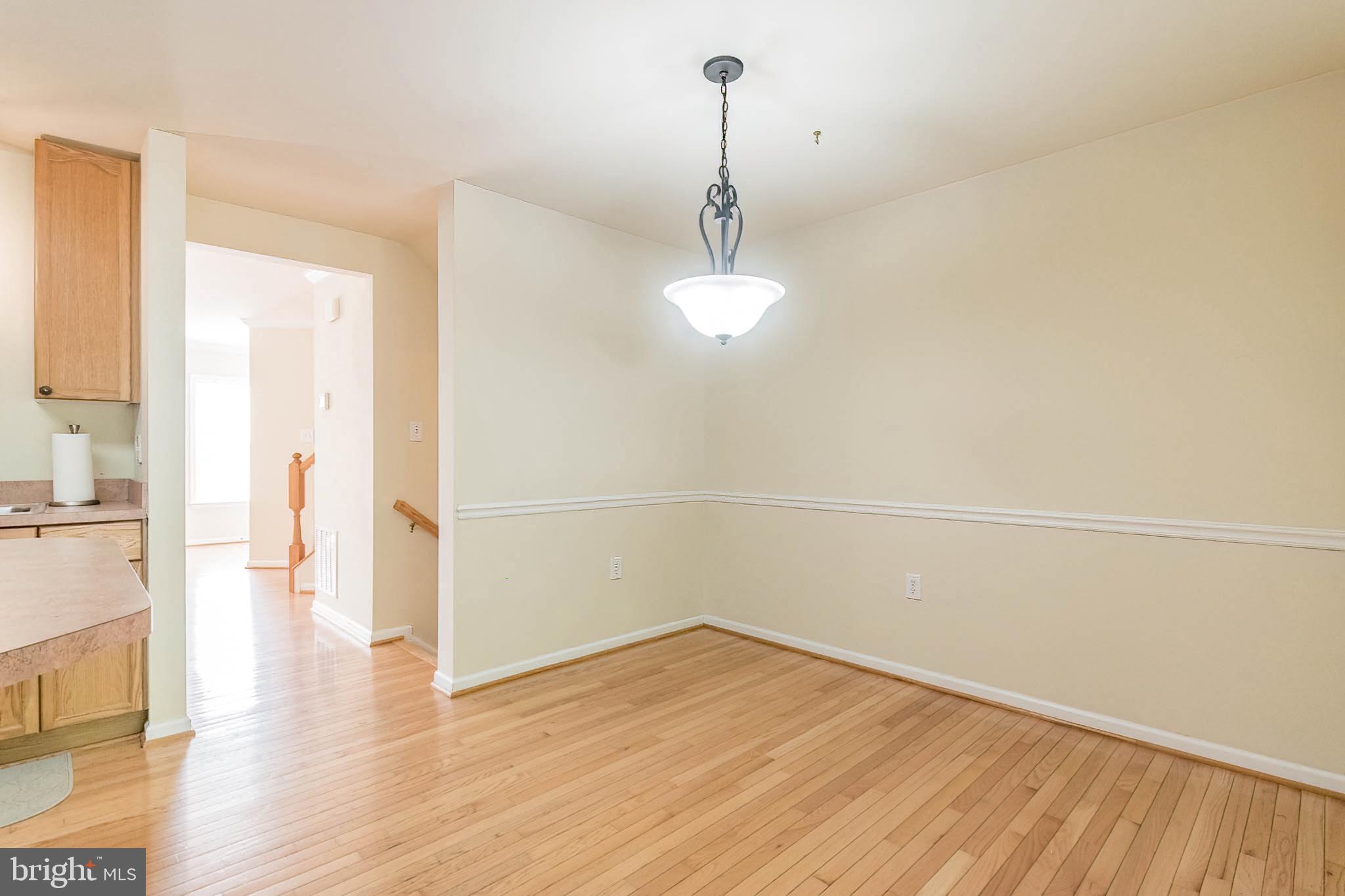 COUNTY GREEN - Residential