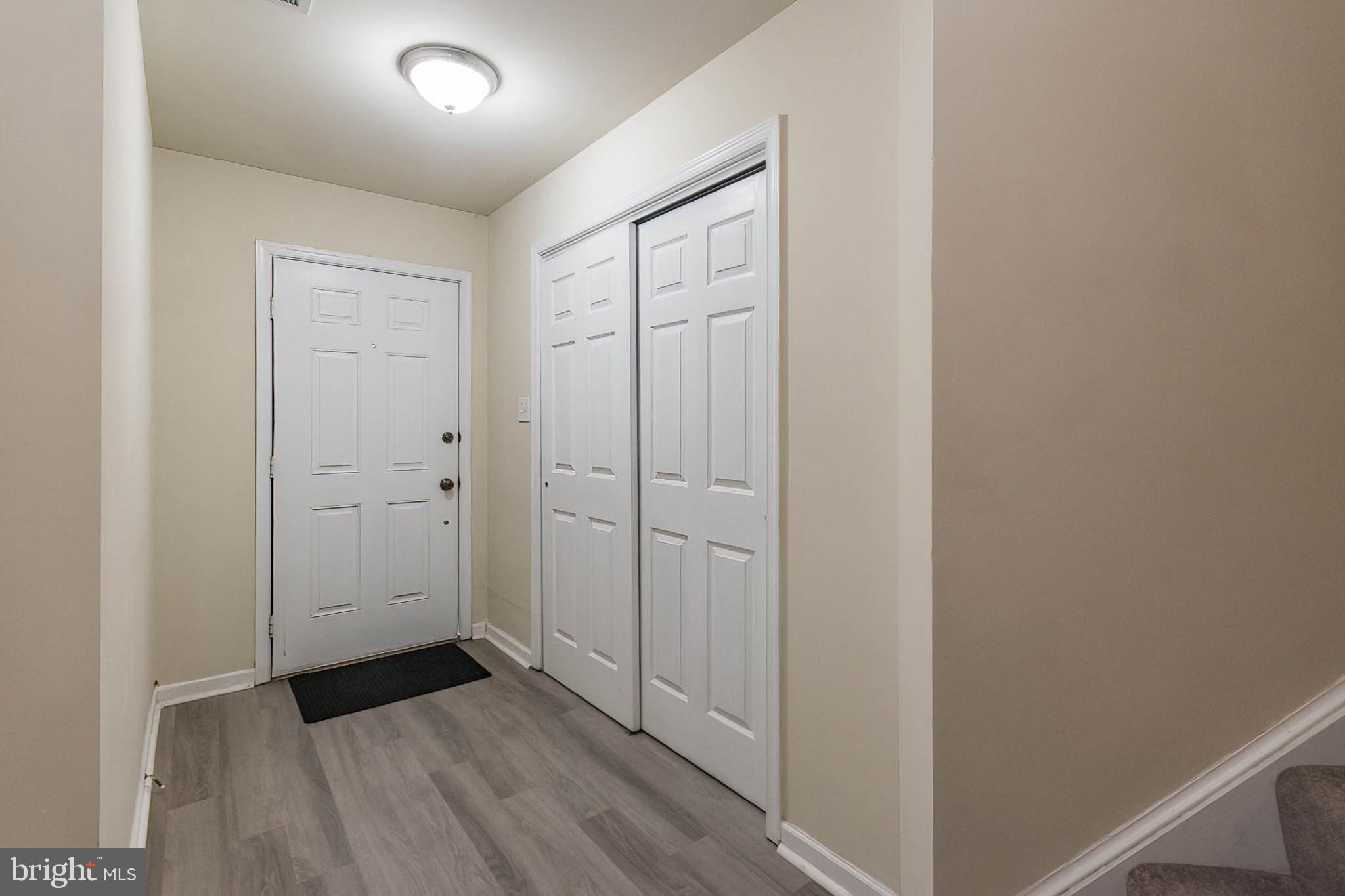 COUNTY GREEN - Residential