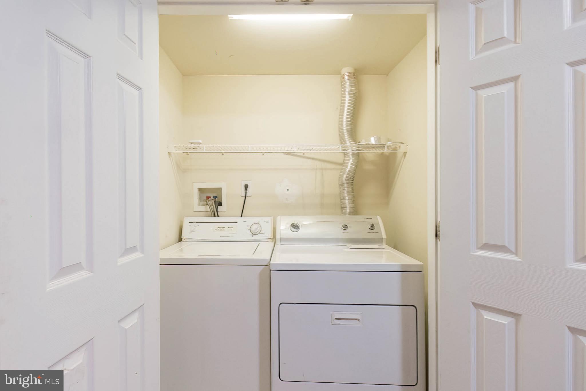 COUNTY GREEN - Residential