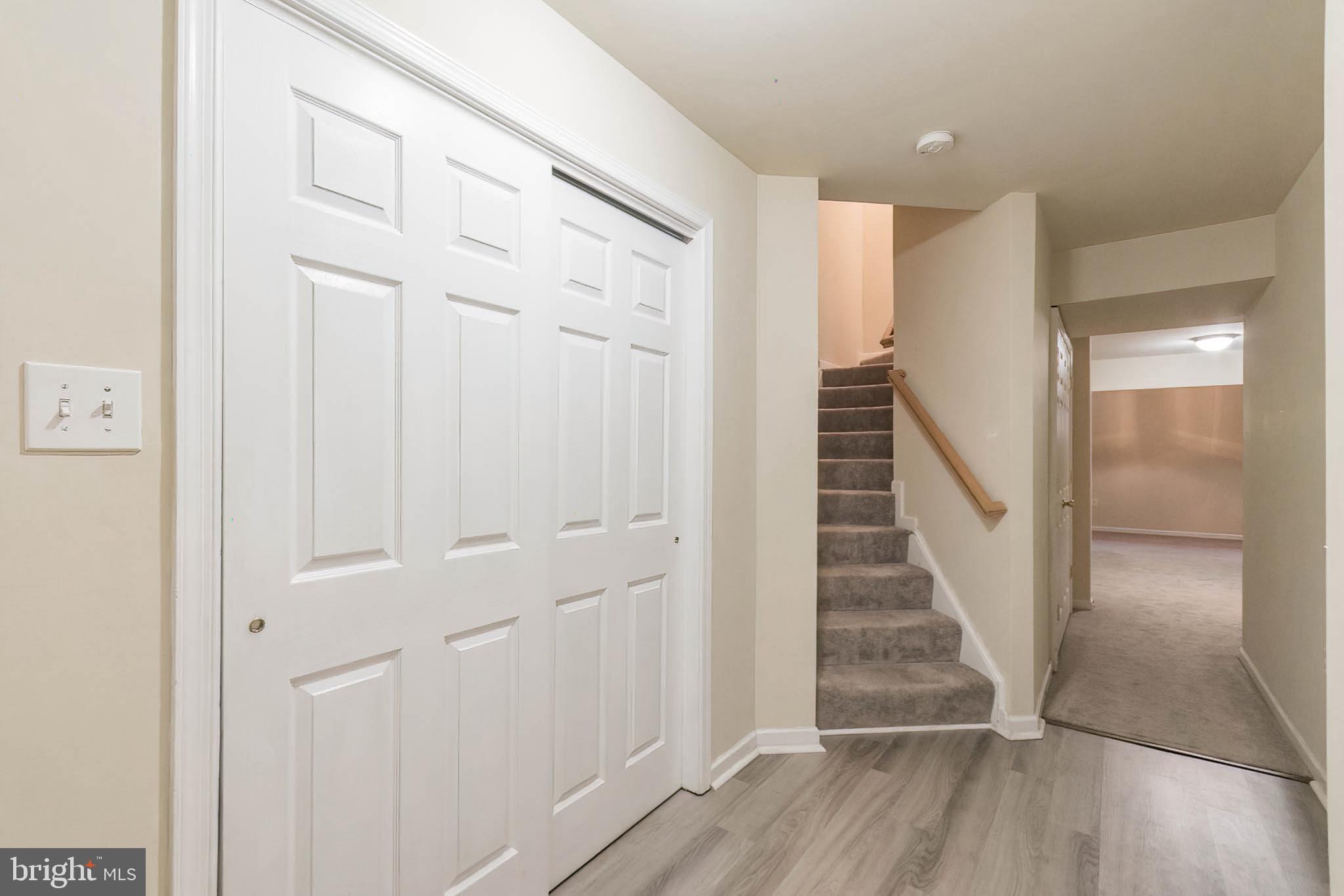 COUNTY GREEN - Residential