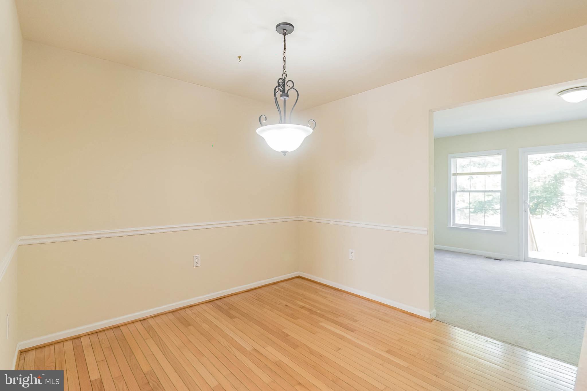 COUNTY GREEN - Residential