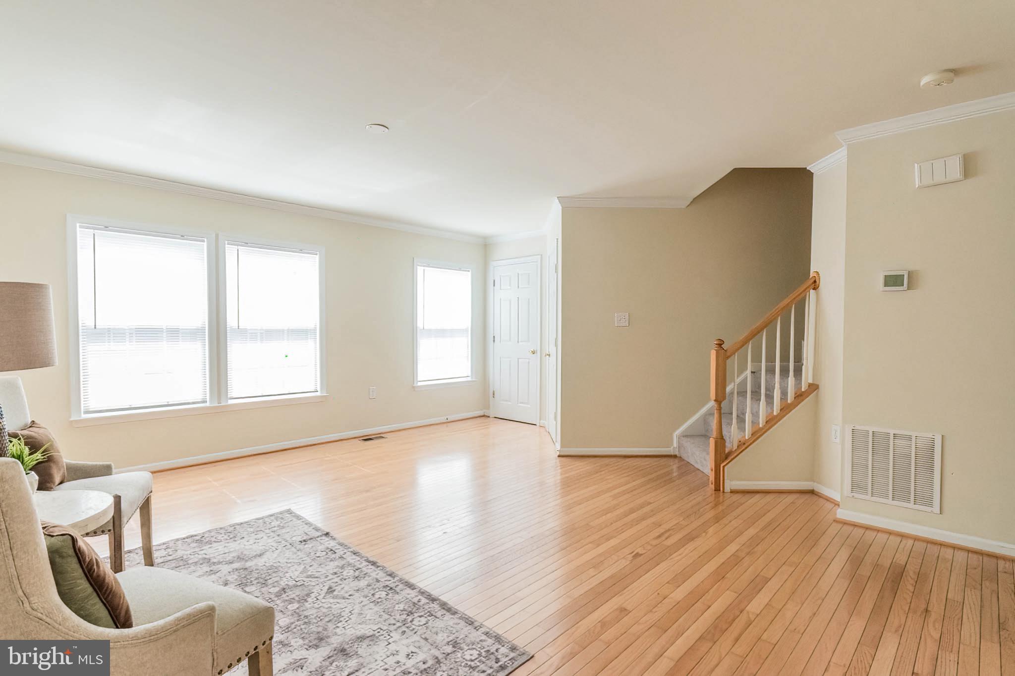 COUNTY GREEN - Residential