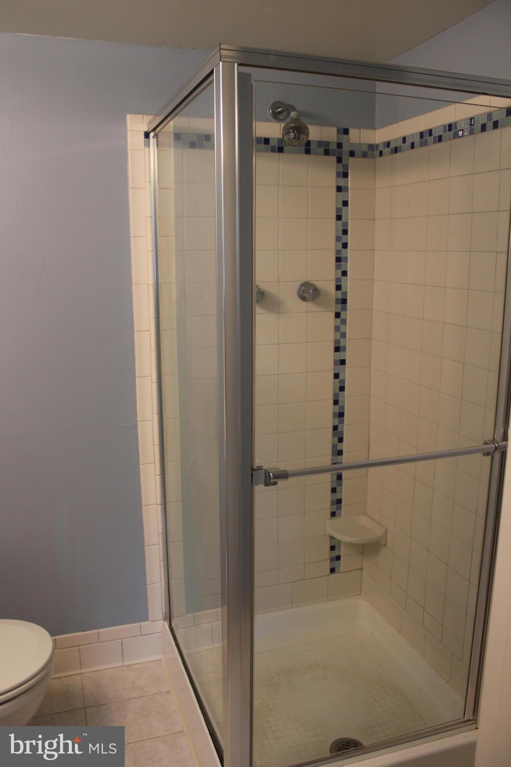 BRYANT WOODS - Residential Lease