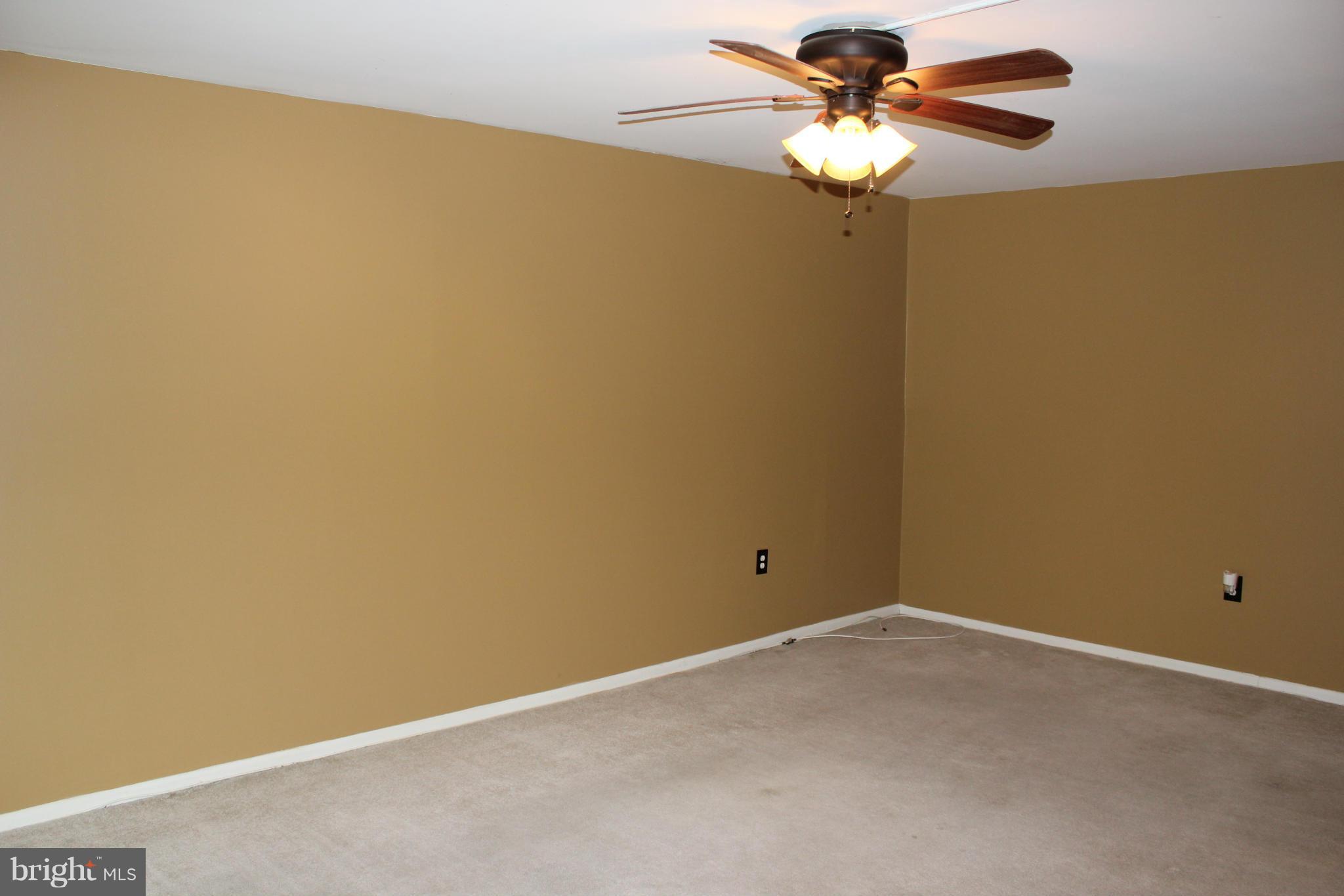 BRYANT WOODS - Residential Lease