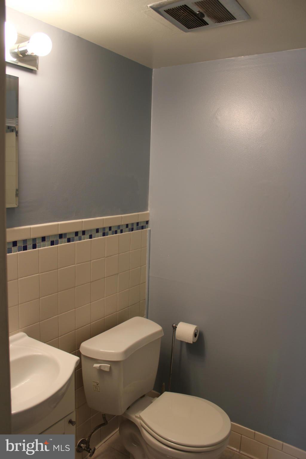 BRYANT WOODS - Residential Lease