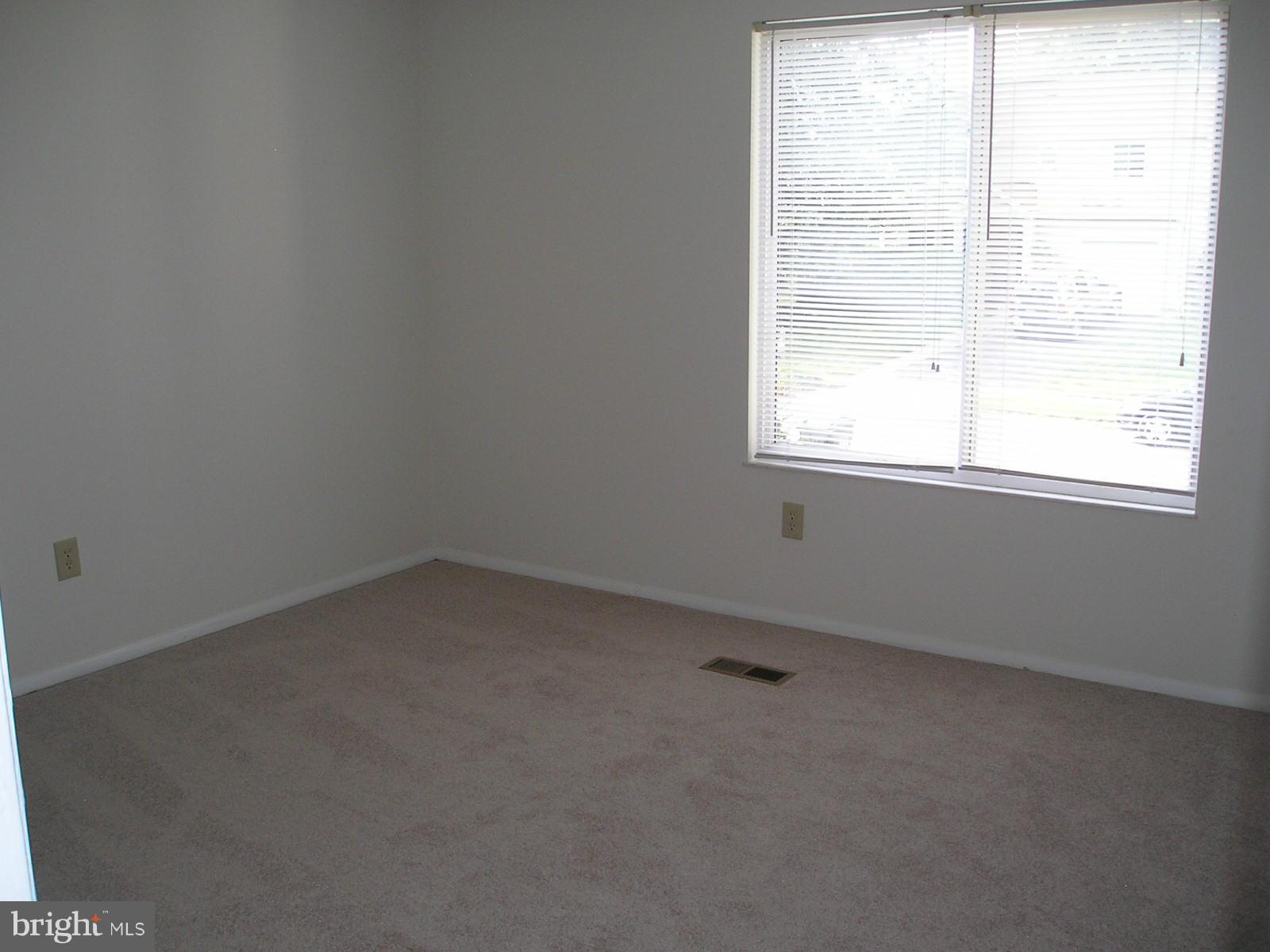 ARMFIELD FARMS - Residential Lease