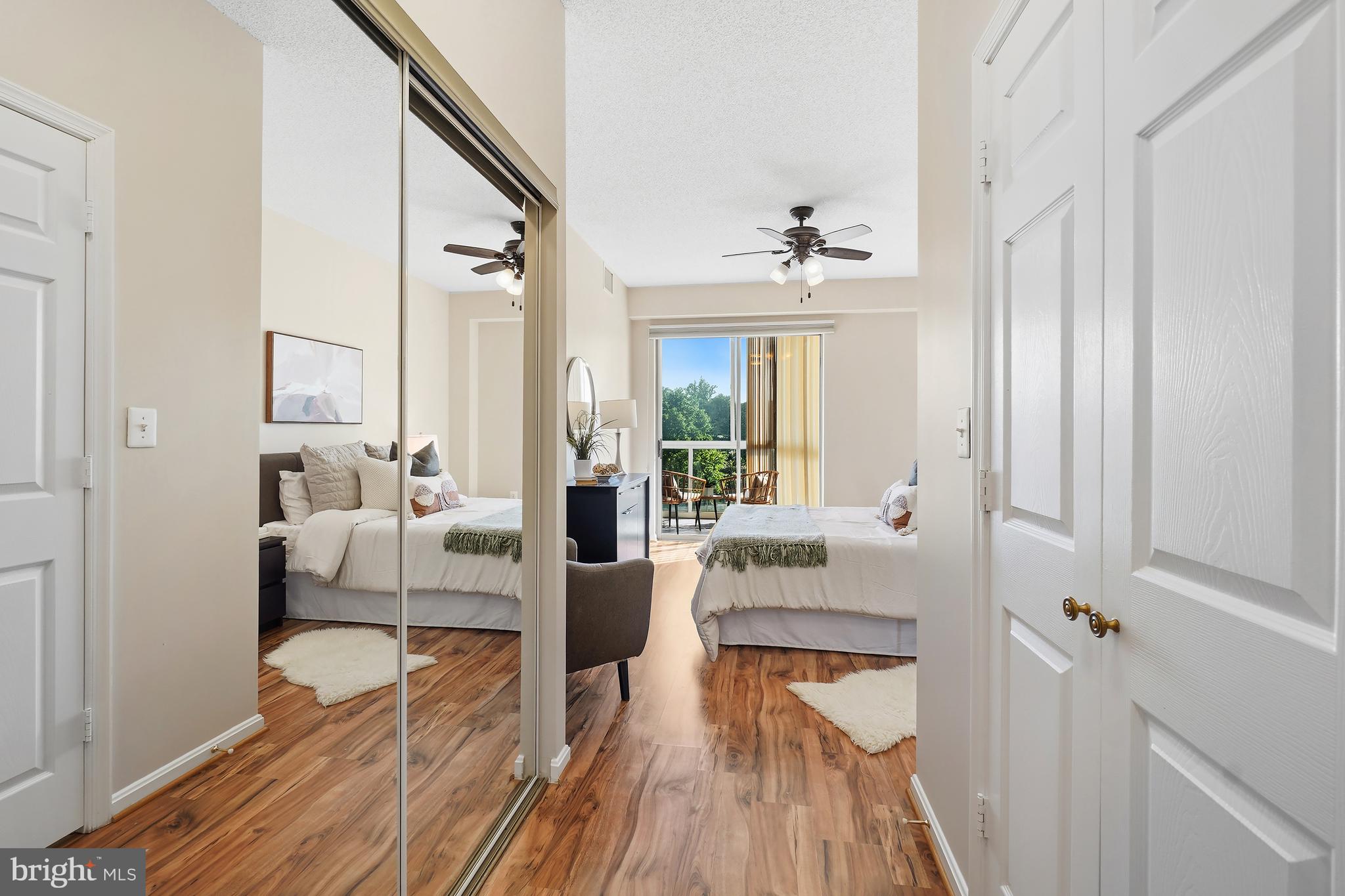 LEISURE WORLD - Residential