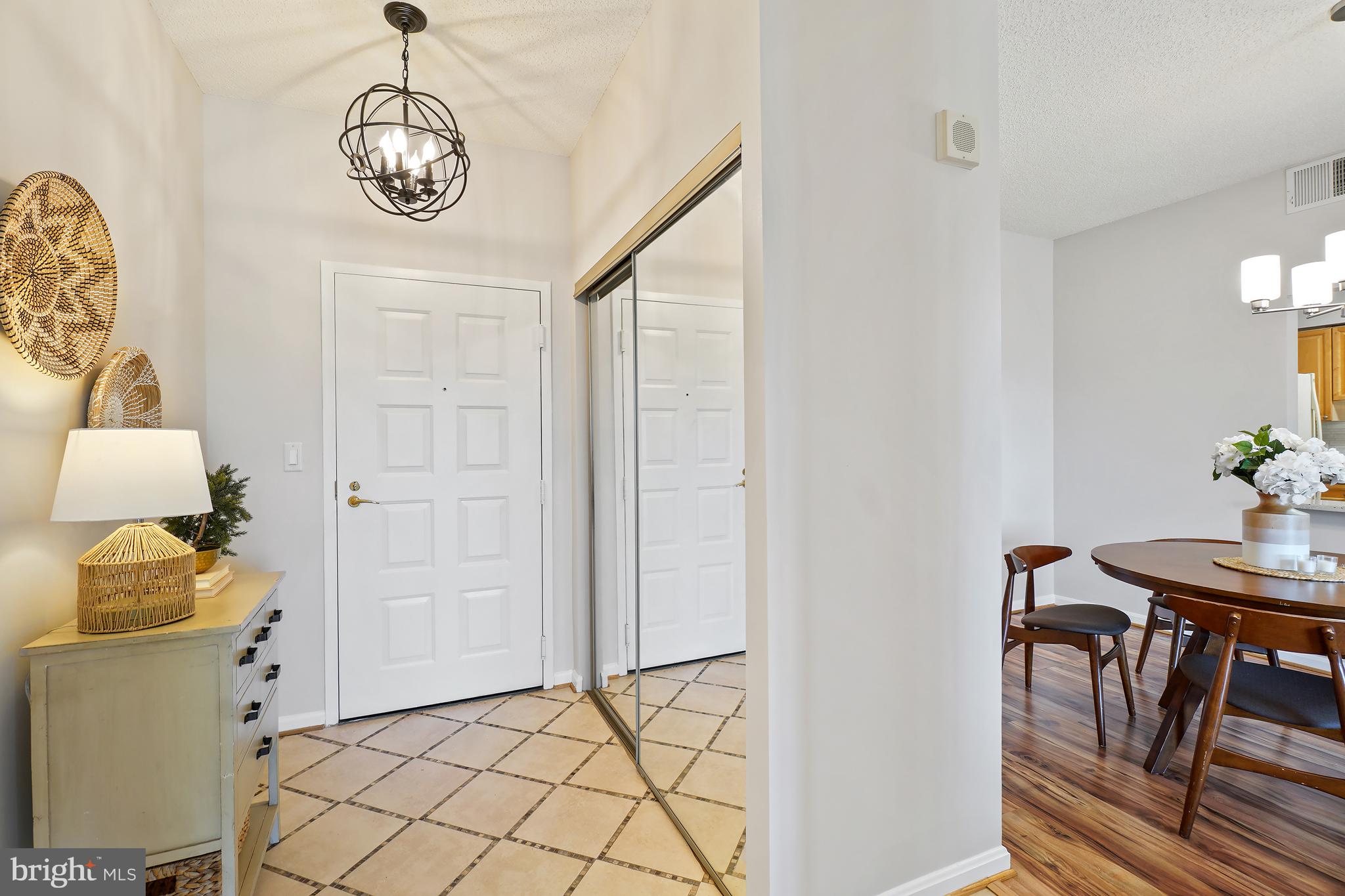 LEISURE WORLD - Residential