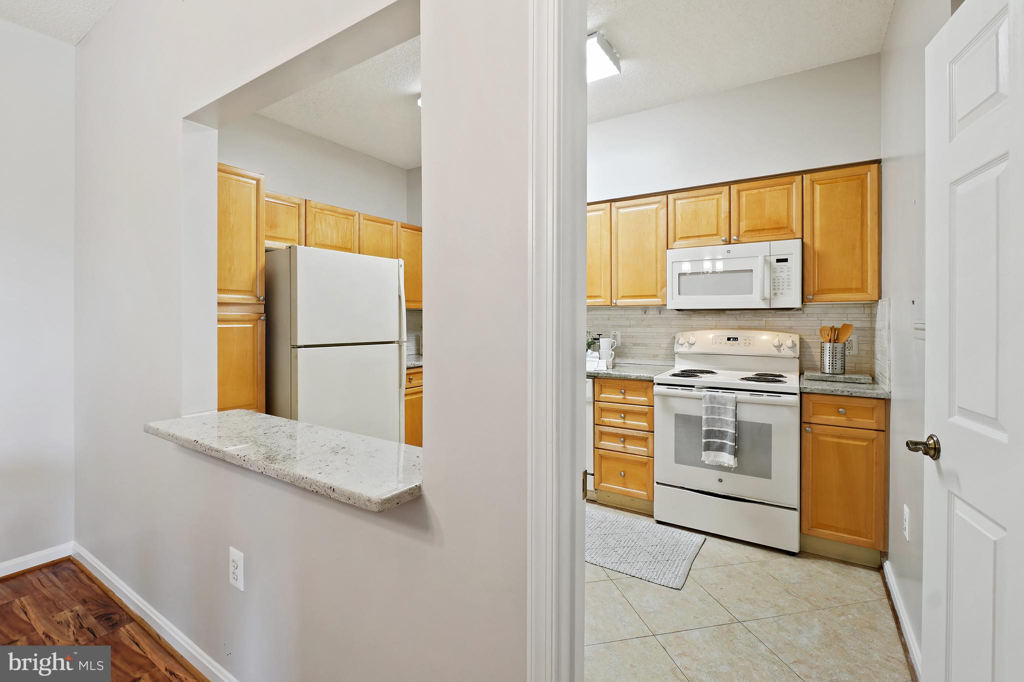LEISURE WORLD - Residential