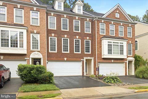 Photo of 4505 Monmouth Street, FAIRFAX, VA 22030 (MLS # VAFX2321500)