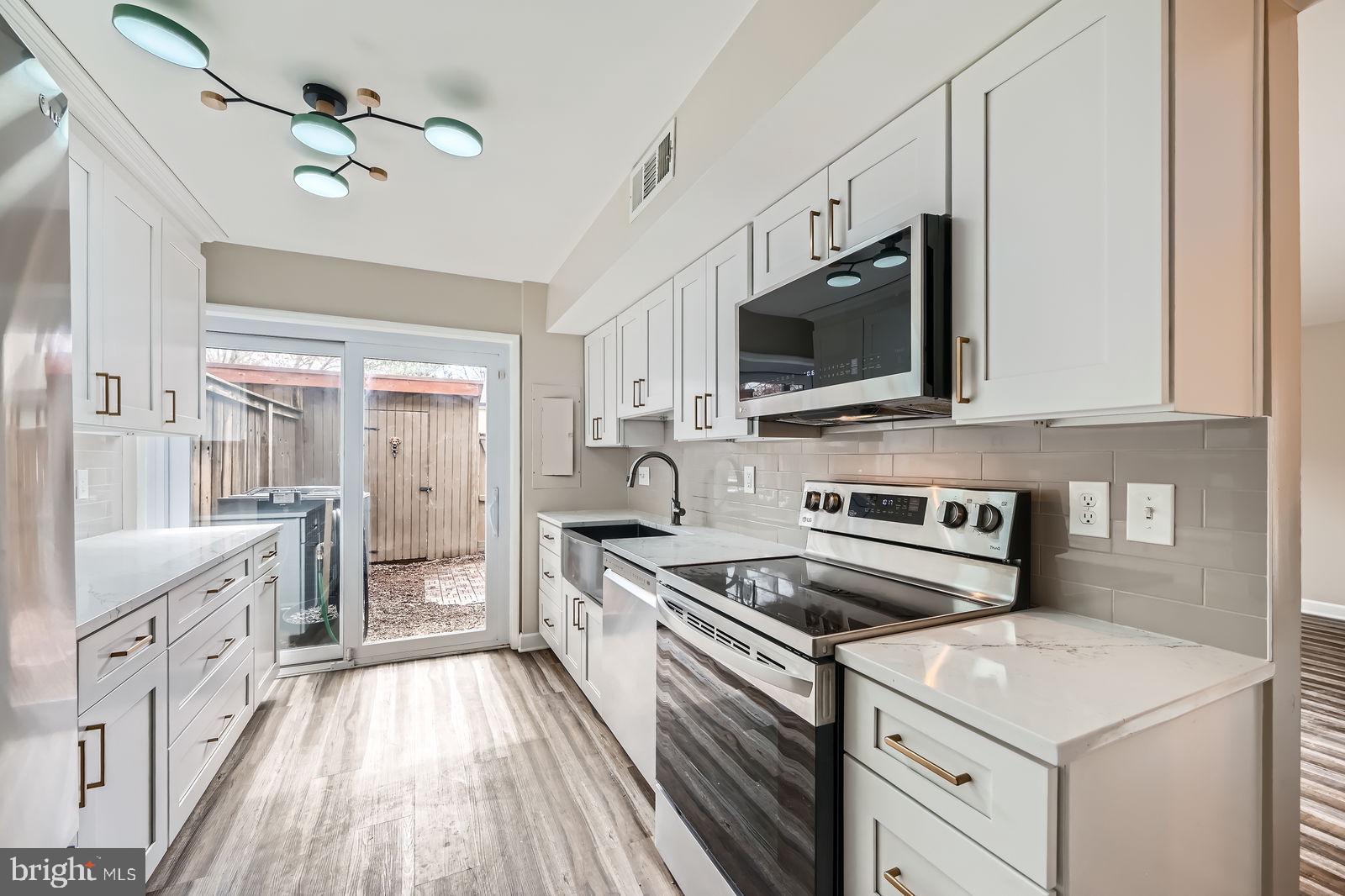 SIERRA VILLAS - Residential Lease