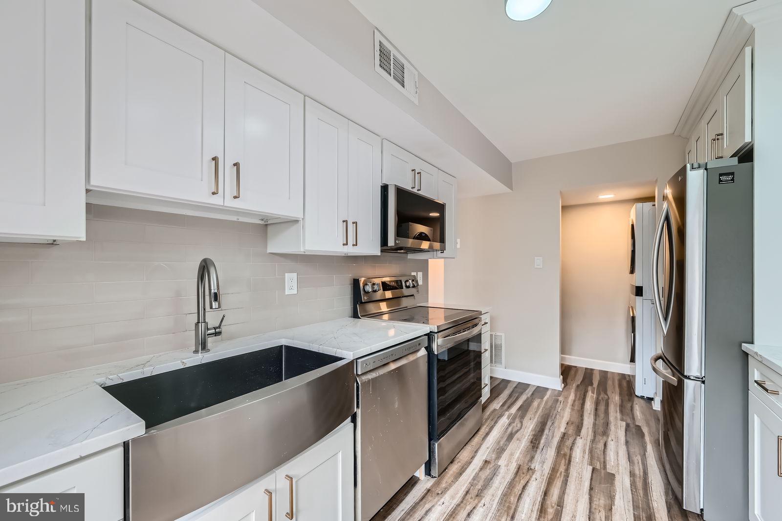 SIERRA VILLAS - Residential Lease