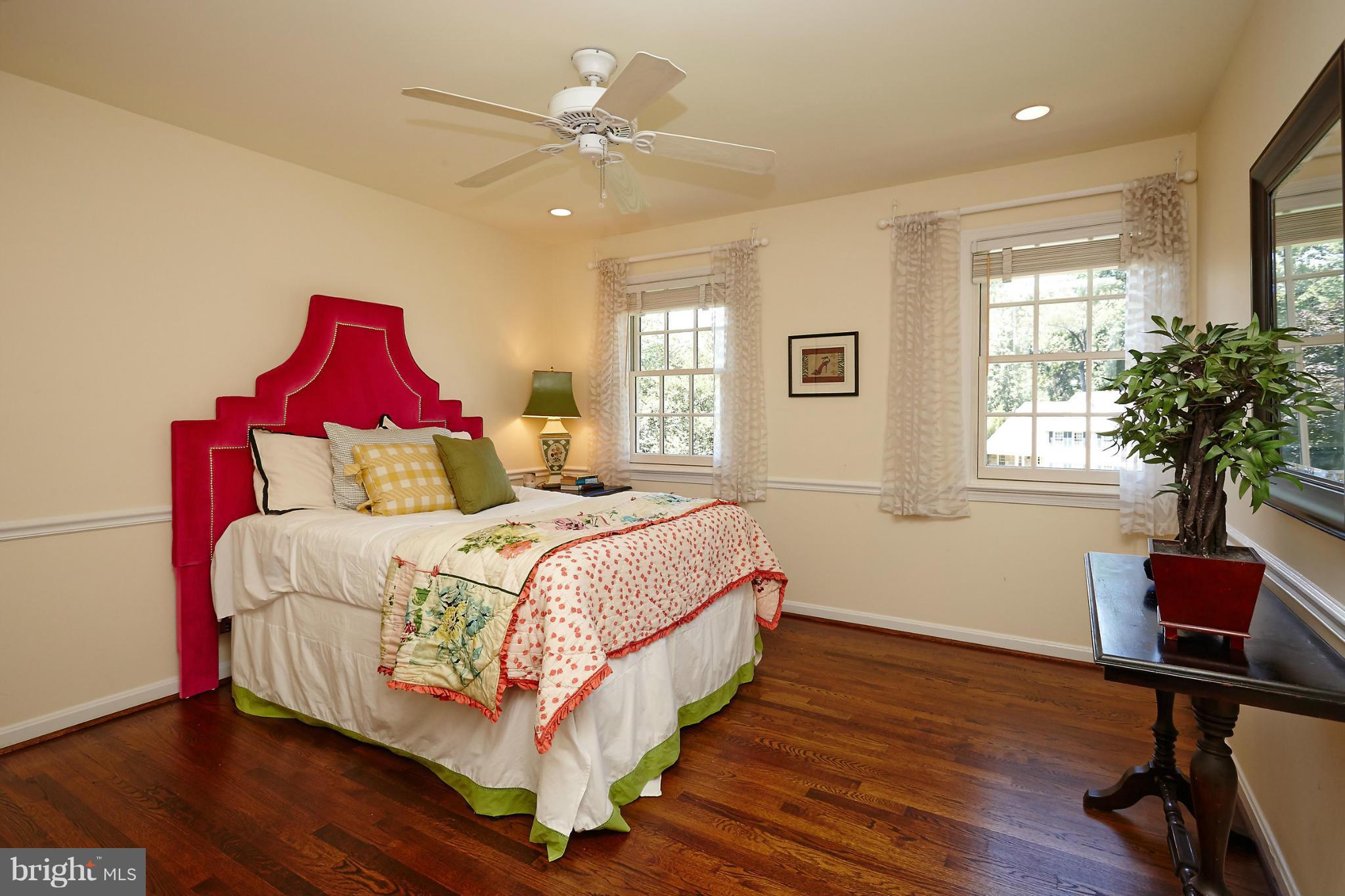 TIMBERLY - Residential