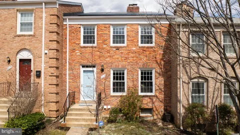 9214 Graceland Place, Fairfax, VA MLS: VAFX2228946