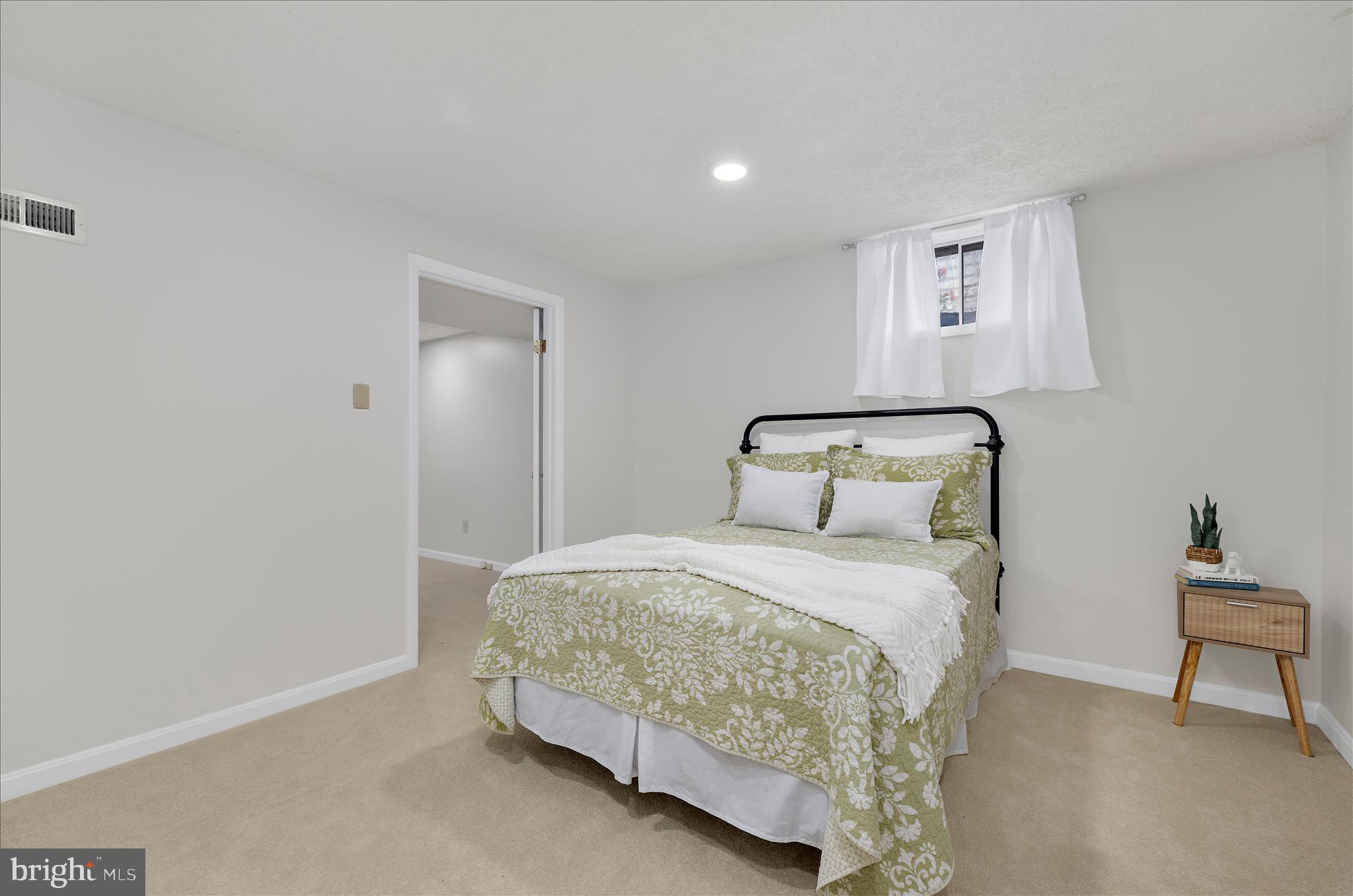 SHIPLEYS CHOICE - Residential