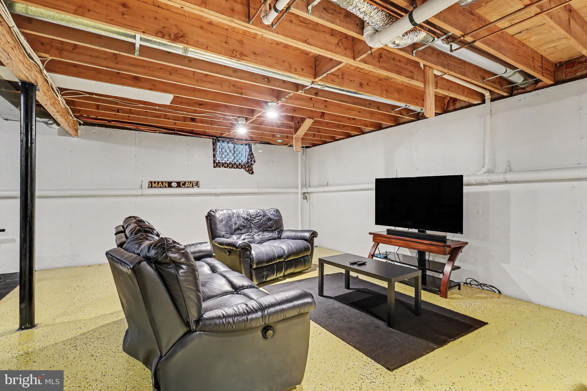 SPEEDWAY - Residential