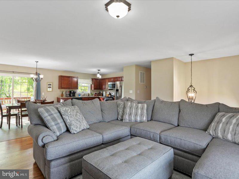 HARVEST HILLS - Residential