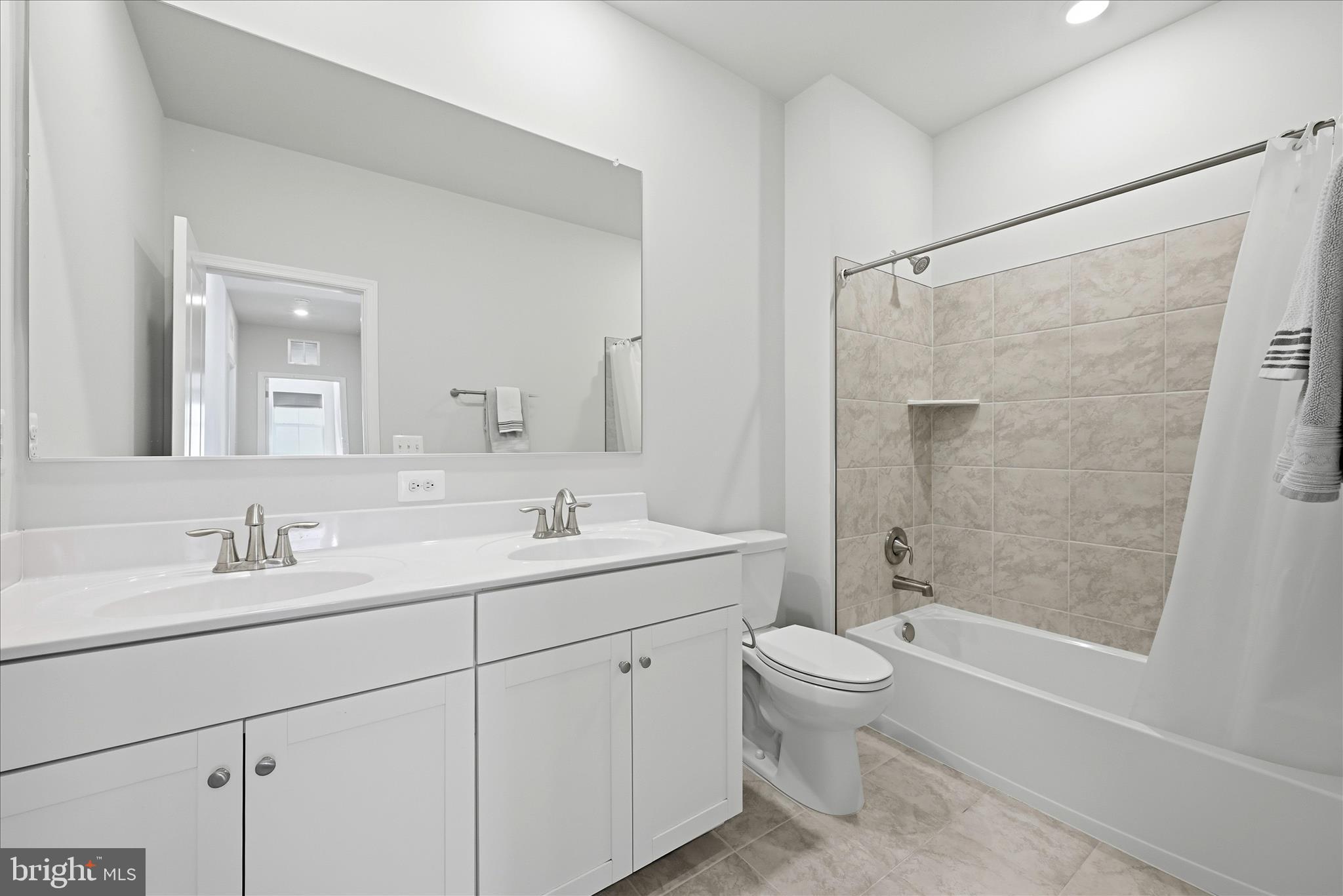 NORBORNE GLEBE - Residential